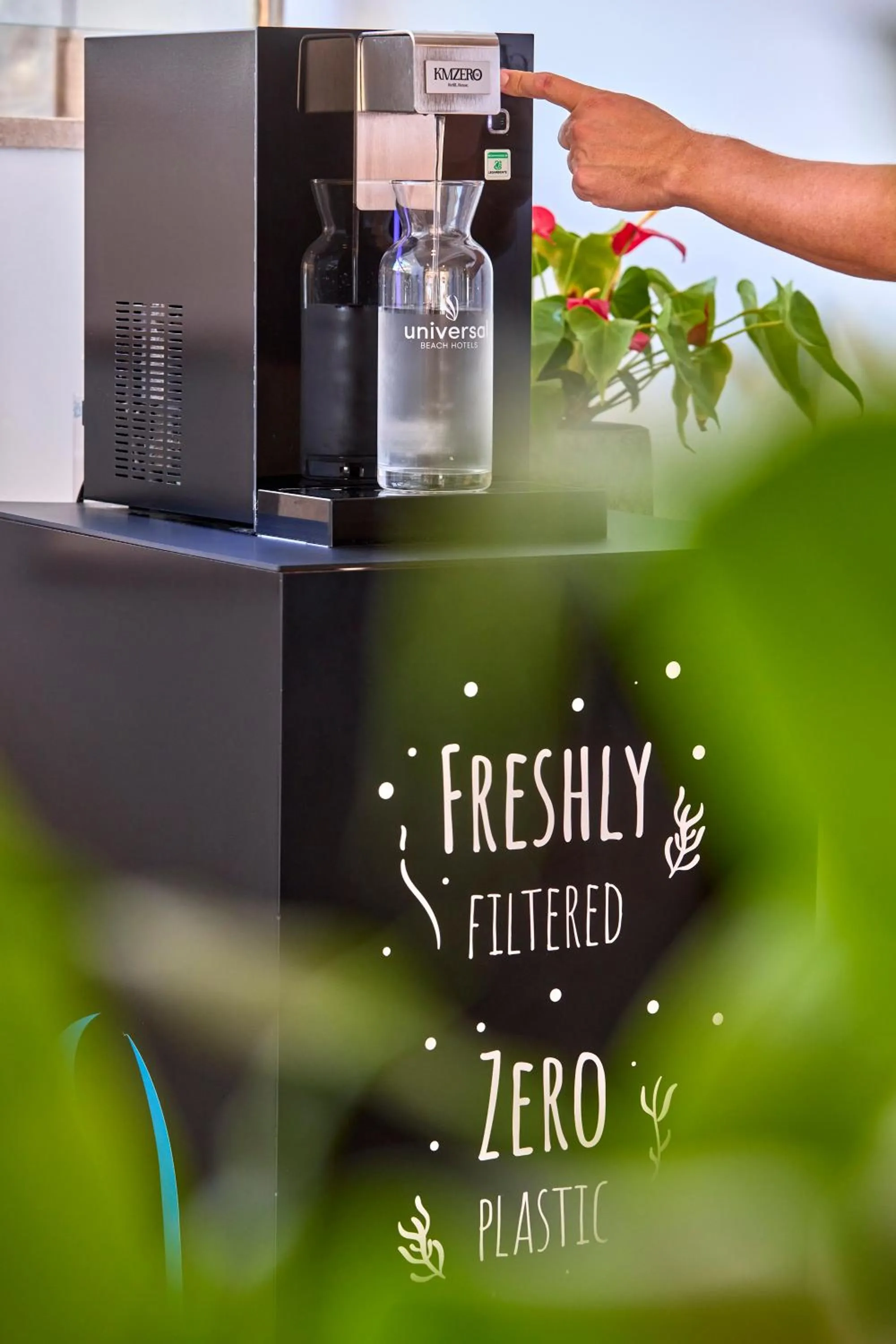 vending machine in Universal Hotel Perla