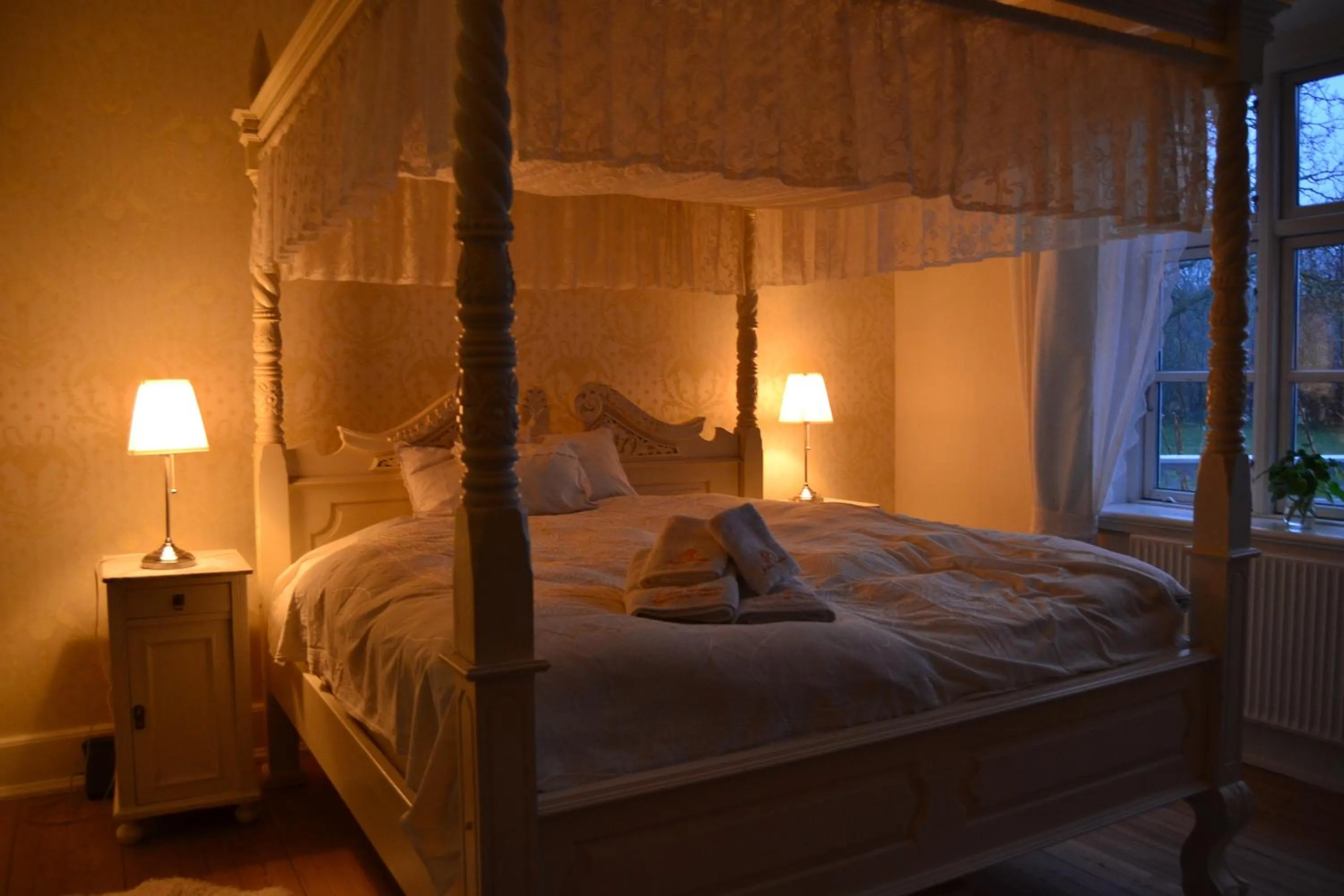 Bedroom in Jungshoved Præstegård B&B