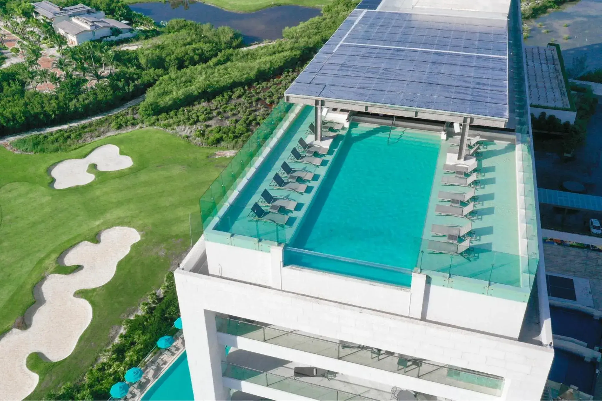 Preferred Club Ocean View King in Dreams Vista Cancun Golf & Spa Resort - All Inclusive Preferred Club Ocean View King in Dreams Vista Cancun Golf & Spa Resort - All Inclusive