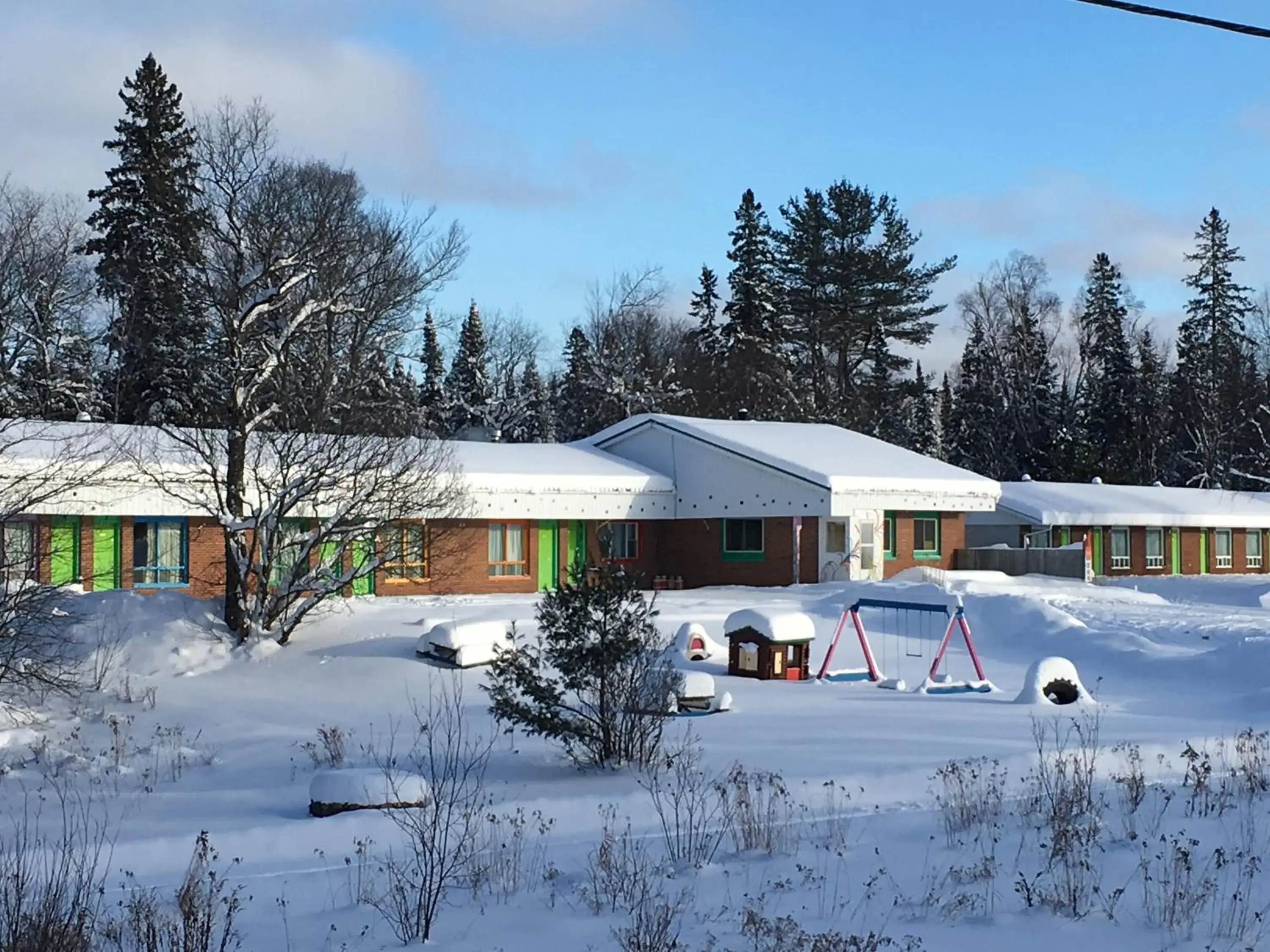 Queen and Double Room - Non Smoking in Algonquin Motel Queen and Double Room - Non Smoking in Algonquin Motel
