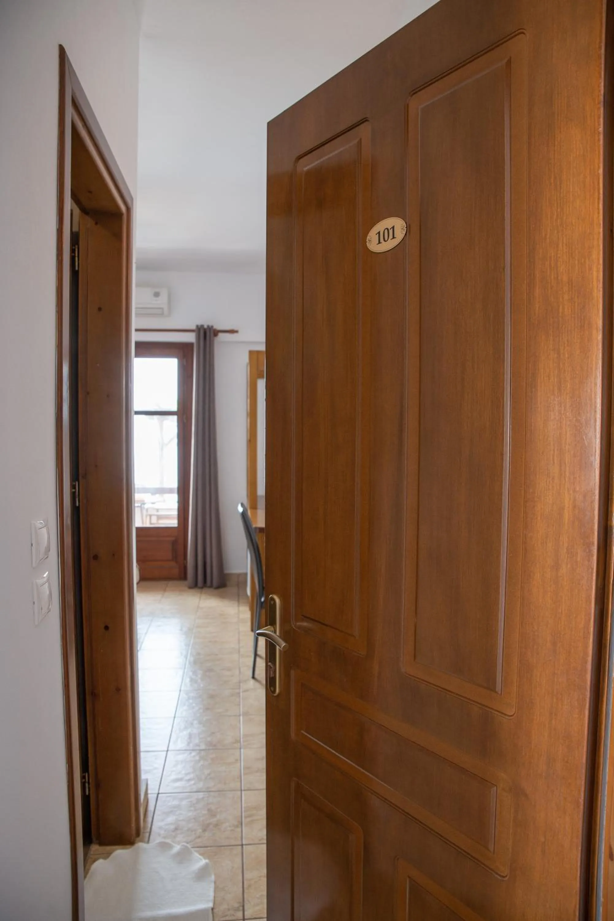 Photo of the whole room in Hotel Cleopatra