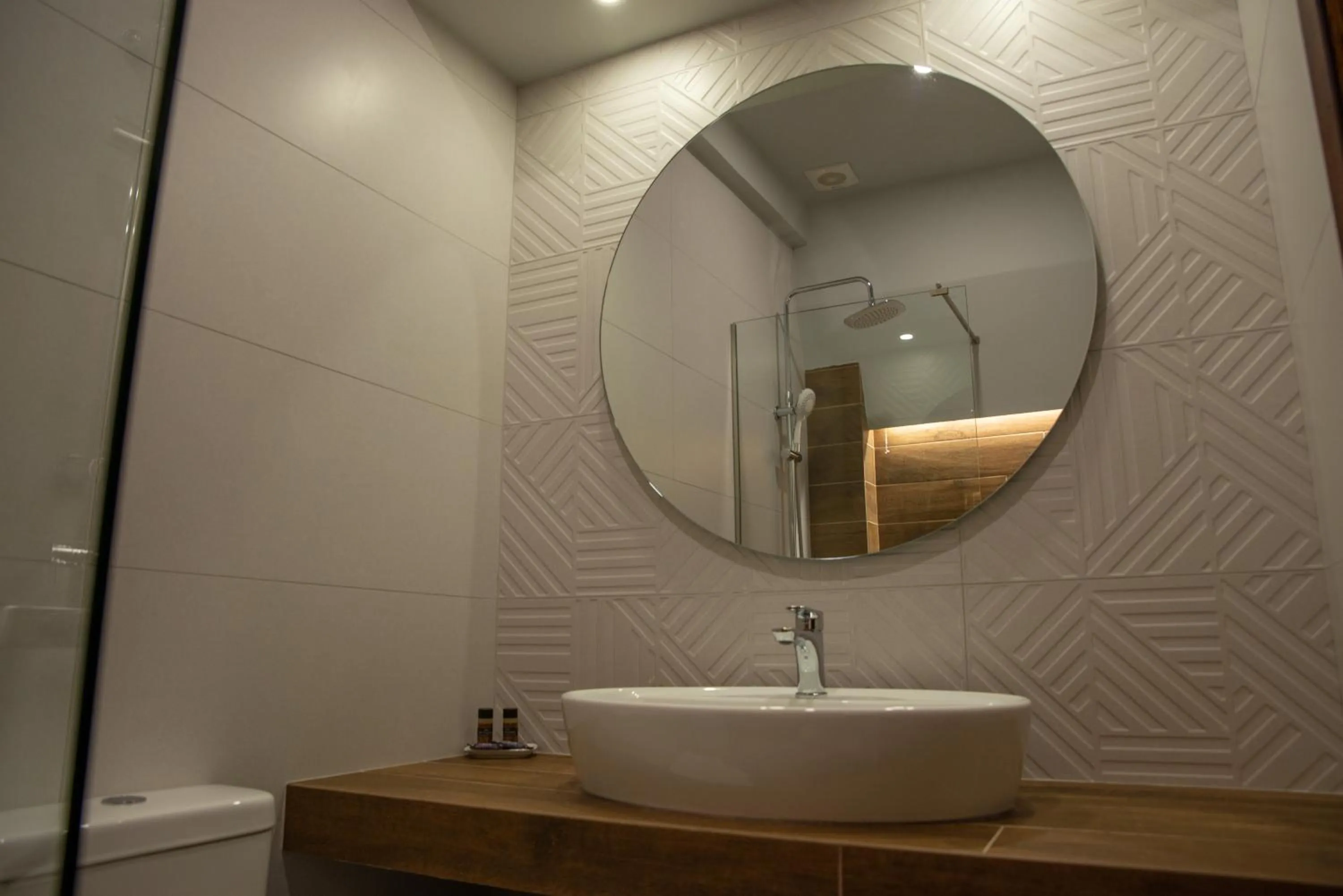 Toilet in Hotel Cleopatra