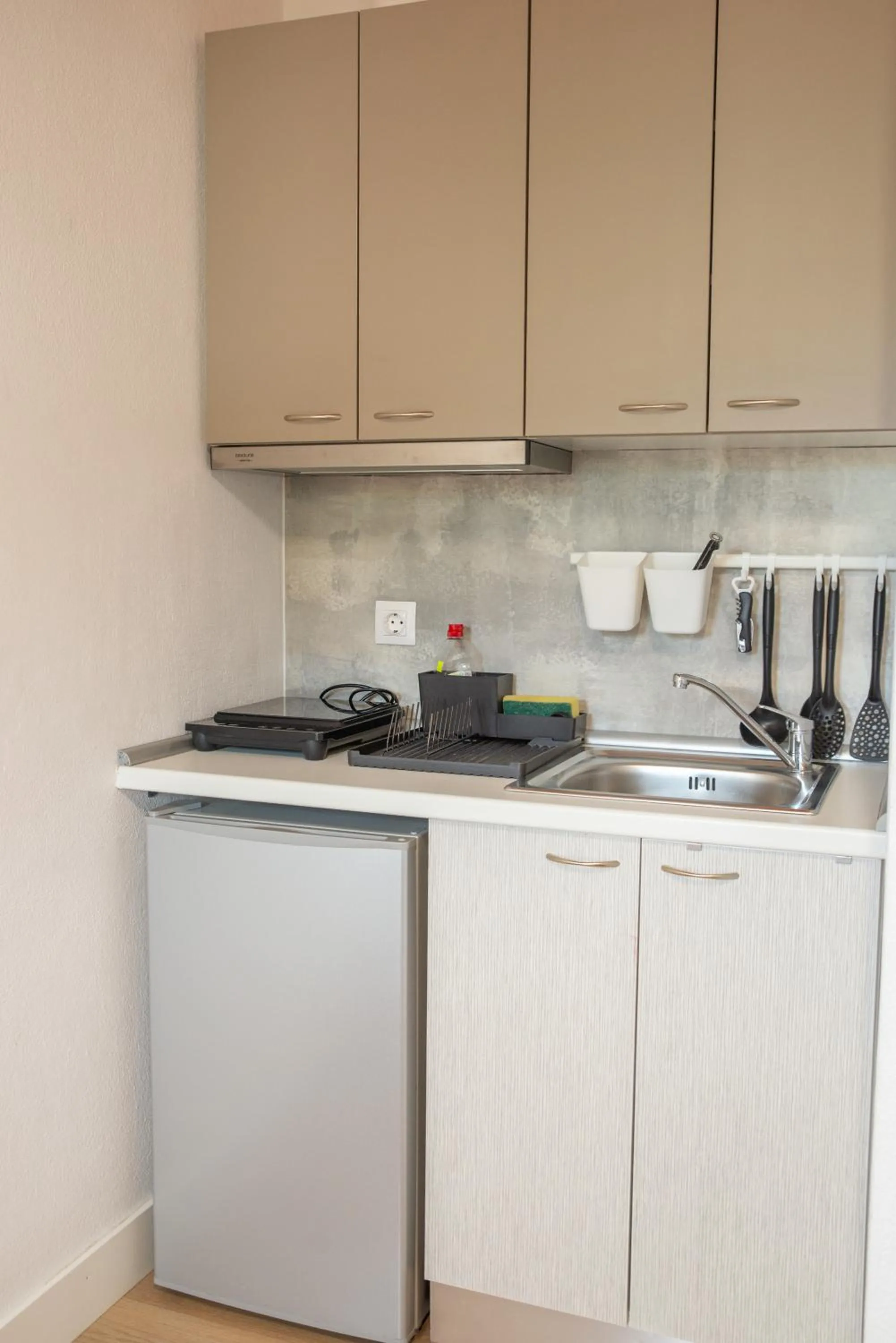 stove in Hotel Cleopatra