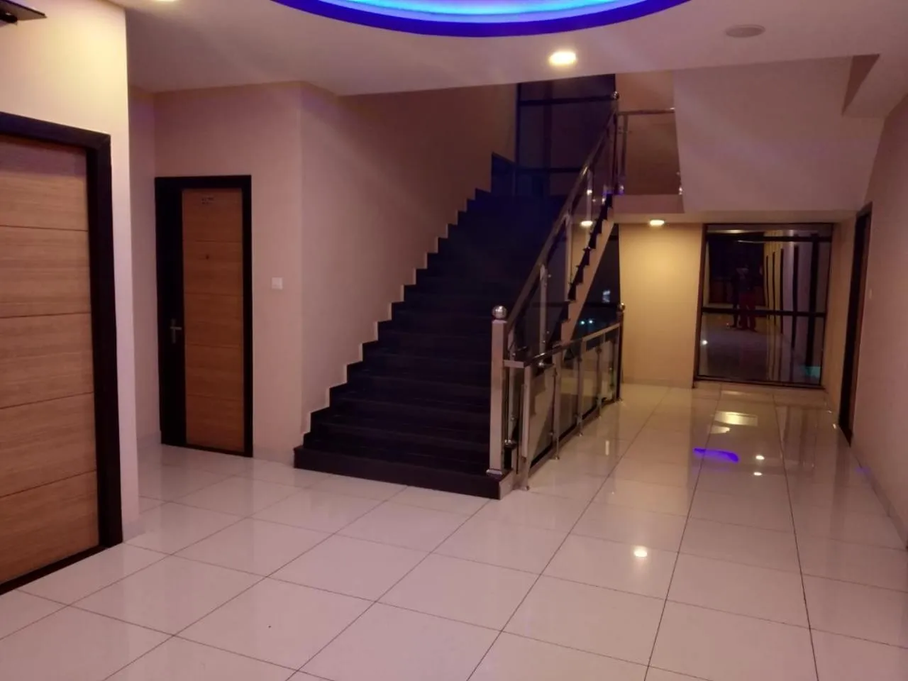 Area and facilities in Hotel Reyansh