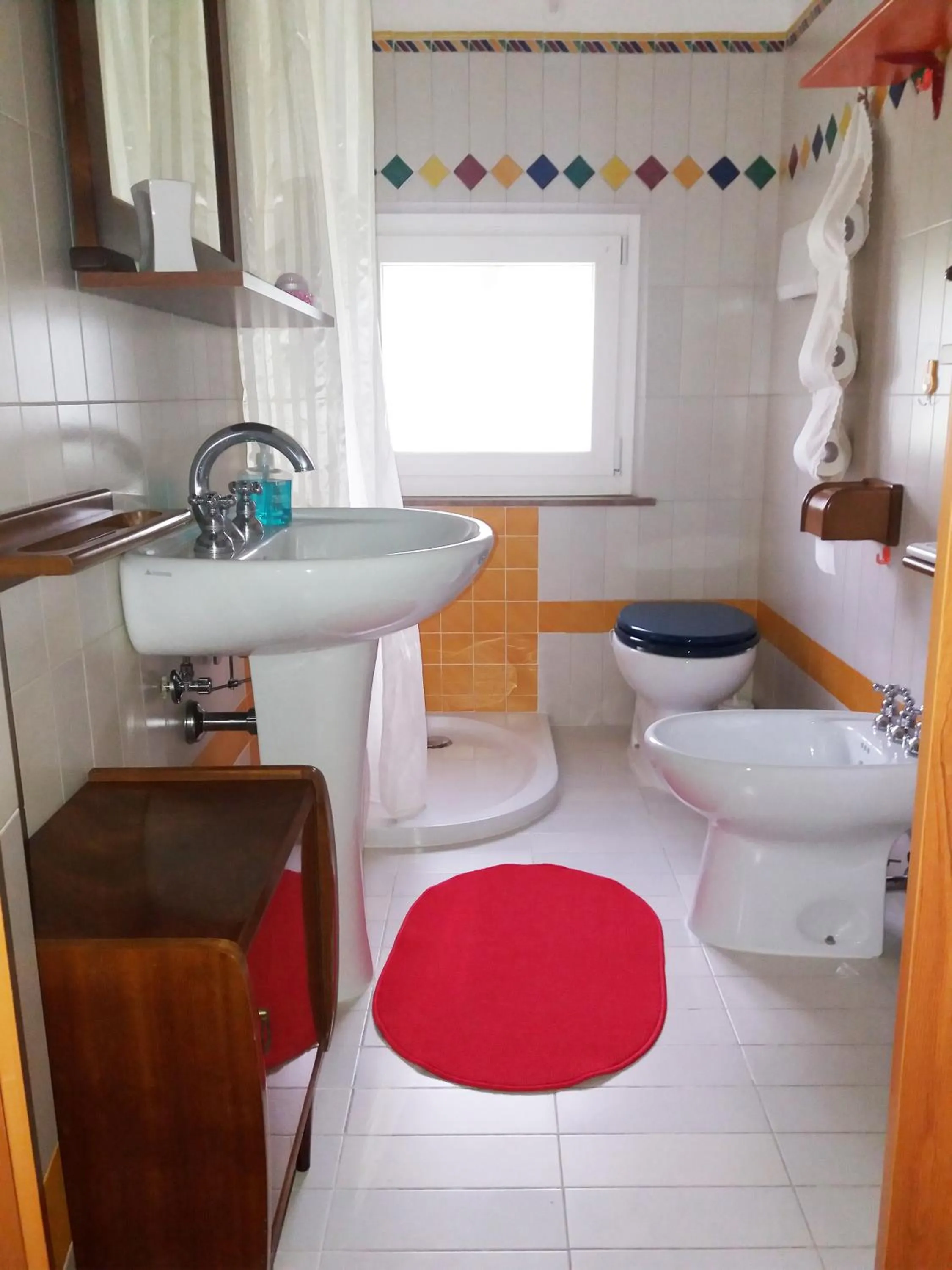 B&B Tisoi