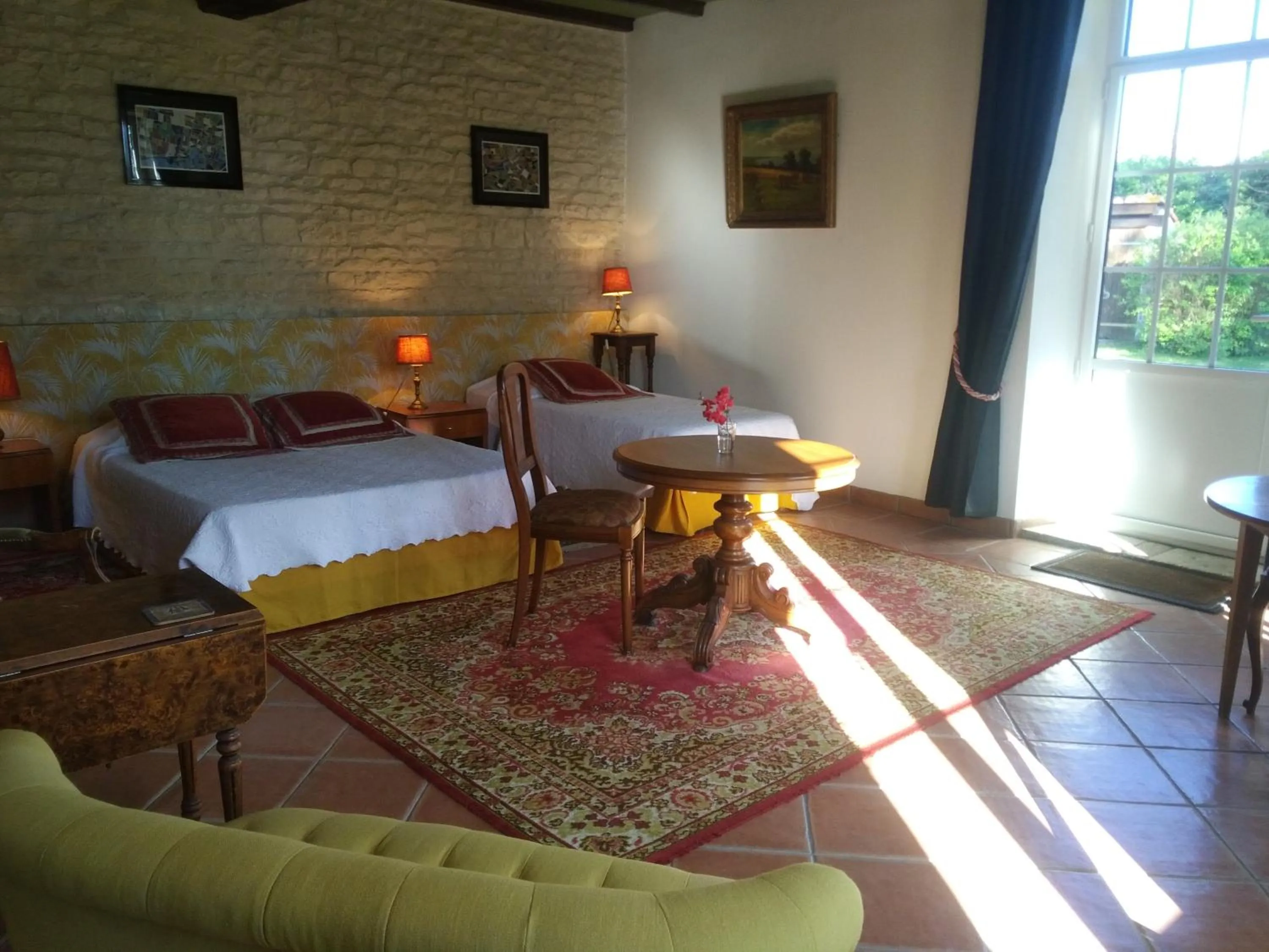Photo of the whole room, Bed in Le Logis de Vallans