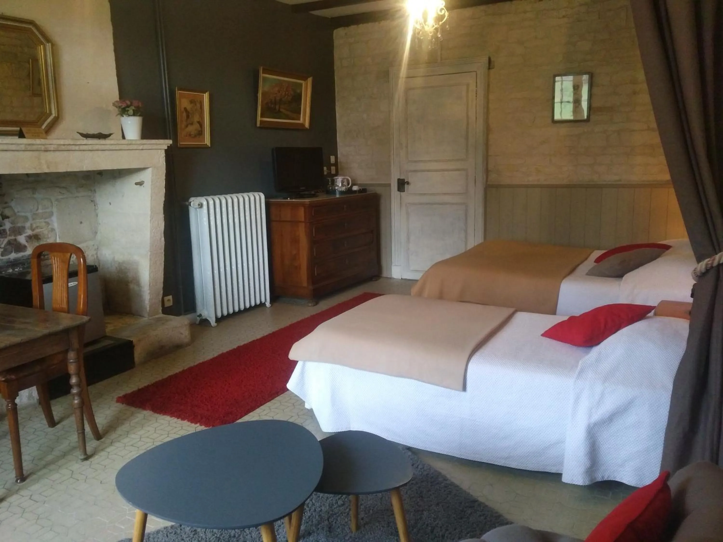 Coffee/tea facilities, Bed in Le Logis de Vallans