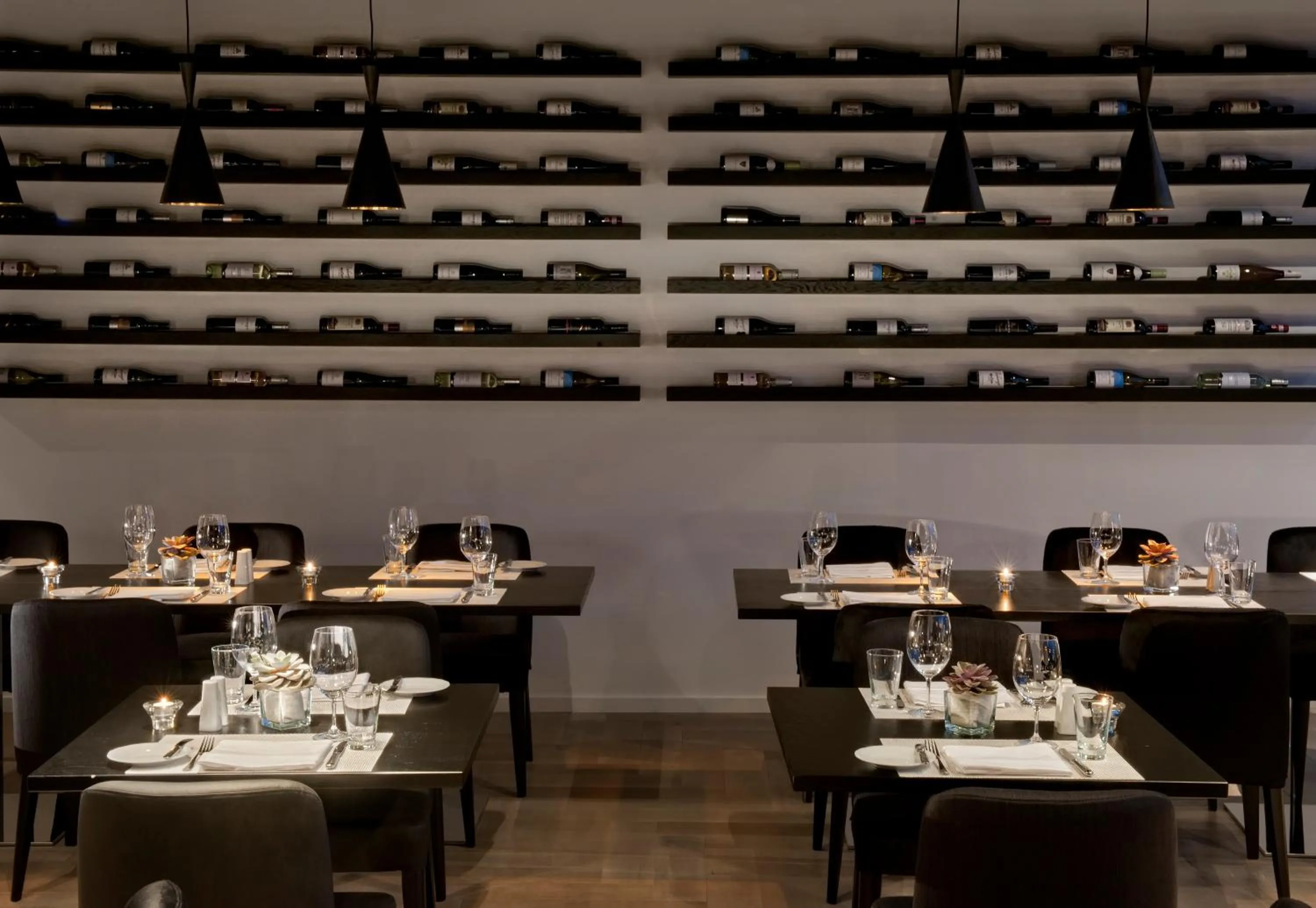 Restaurant/places to eat in Wyndham Stuttgart Airport Messe