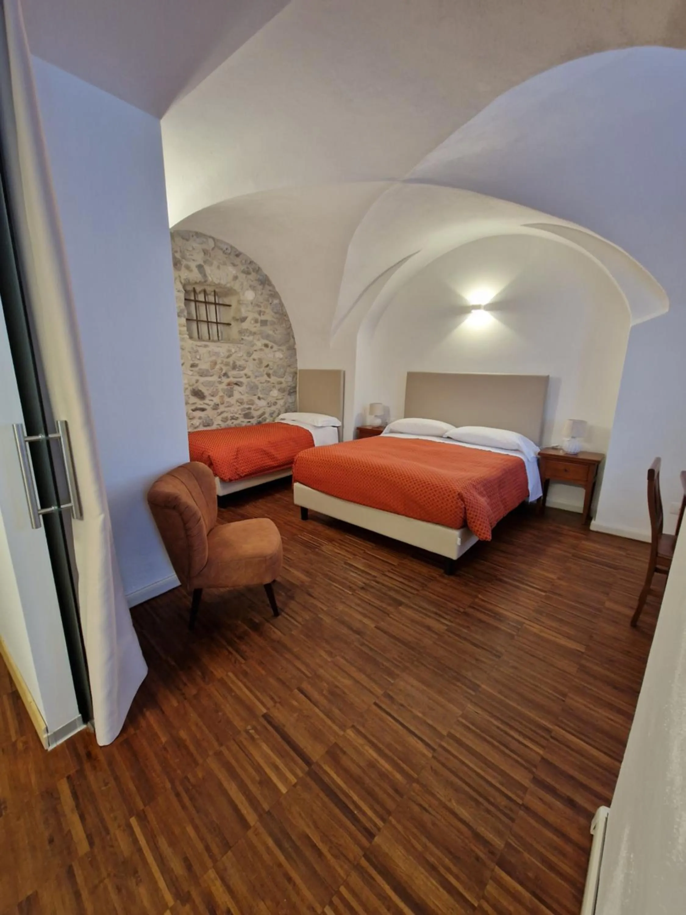 Bedroom, Bed in Hotel Raibl e Appartamenti