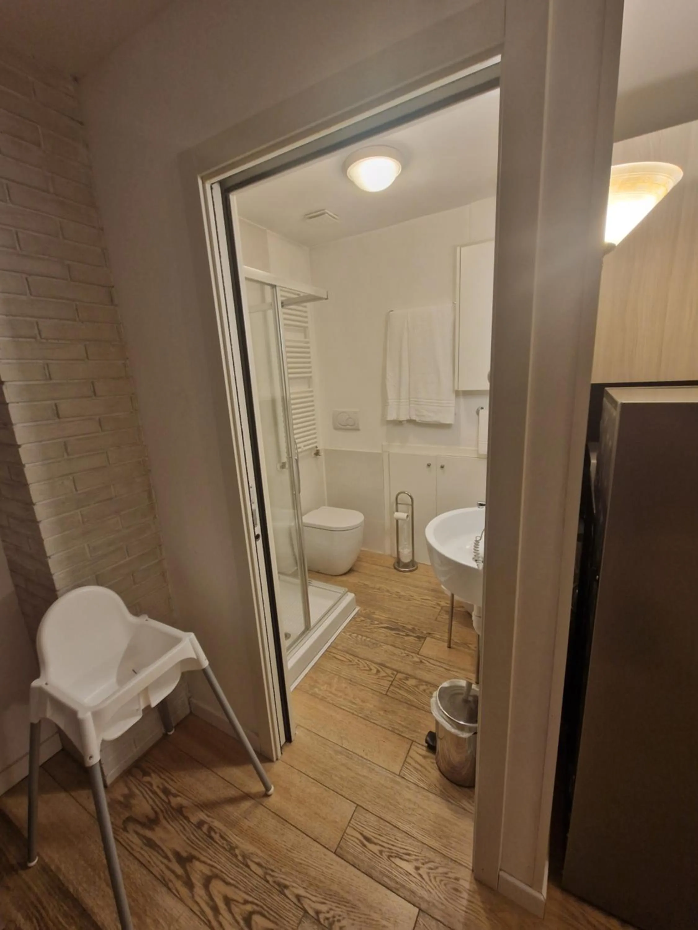 Bathroom in Hotel Raibl e Appartamenti
