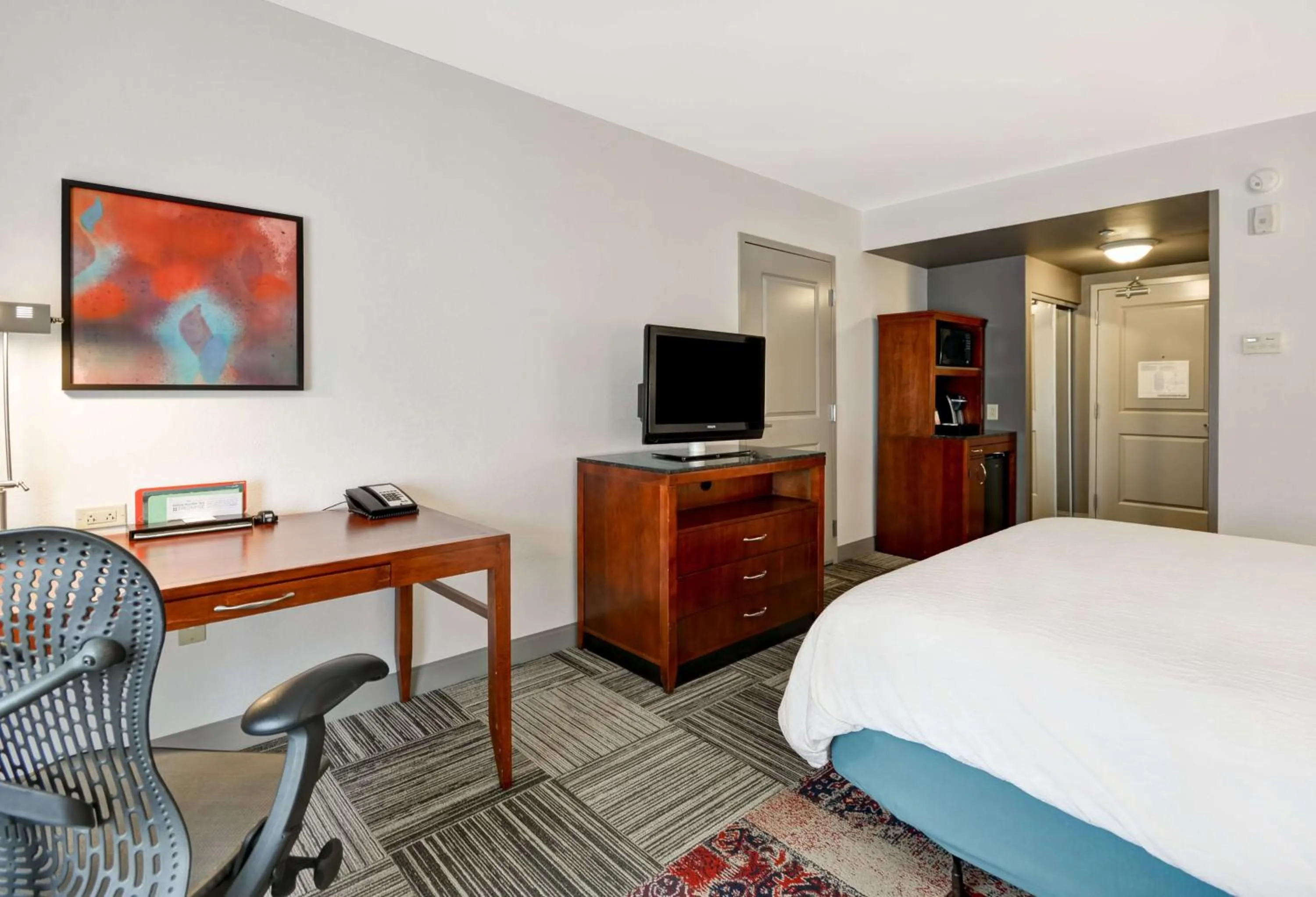 Bedroom, Bed in Hilton Garden Inn Gulfport - Biloxi Airport