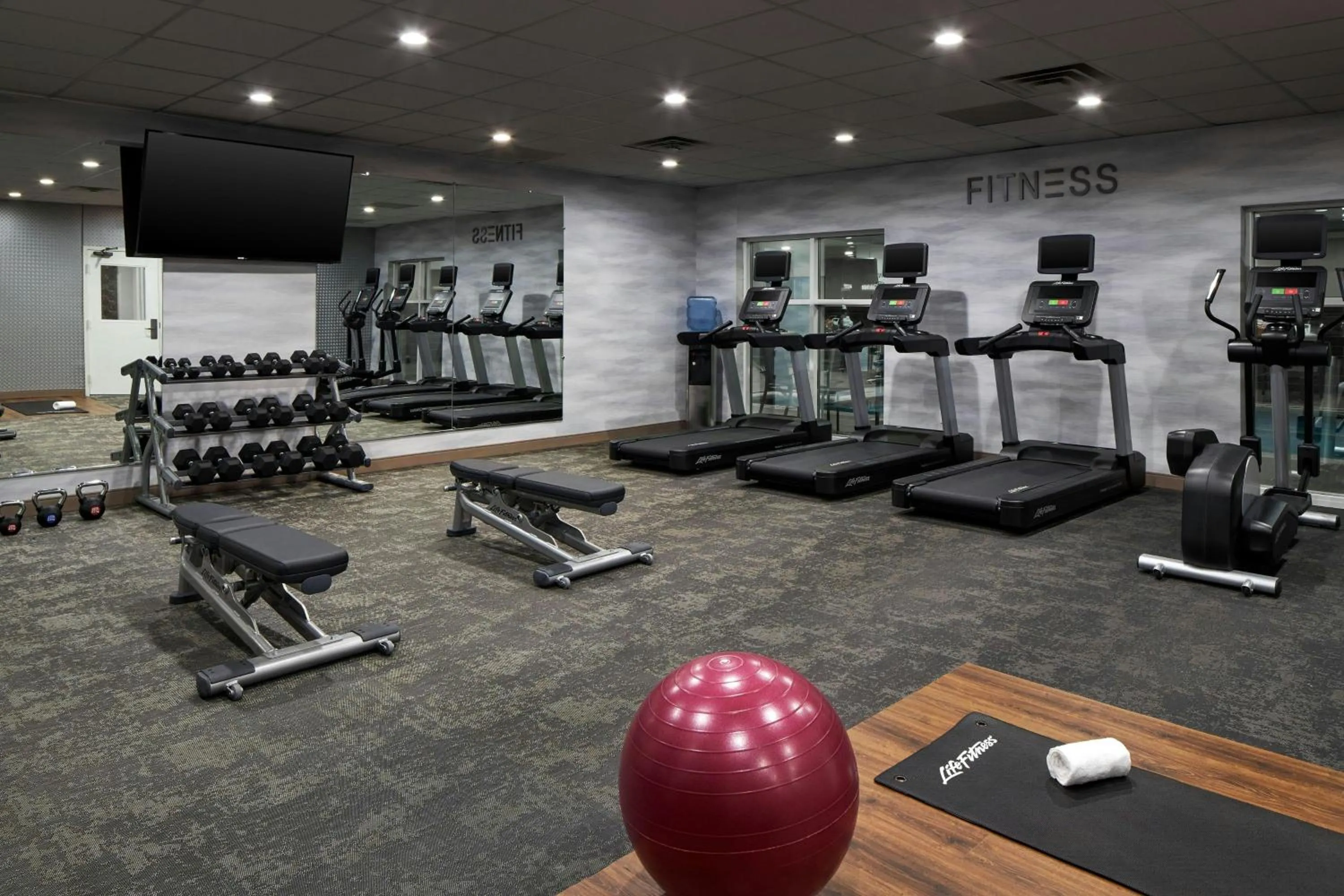 Fitness centre/facilities in Fairfield Inn & Suites by Marriott Virginia Beach/Norfolk Airport