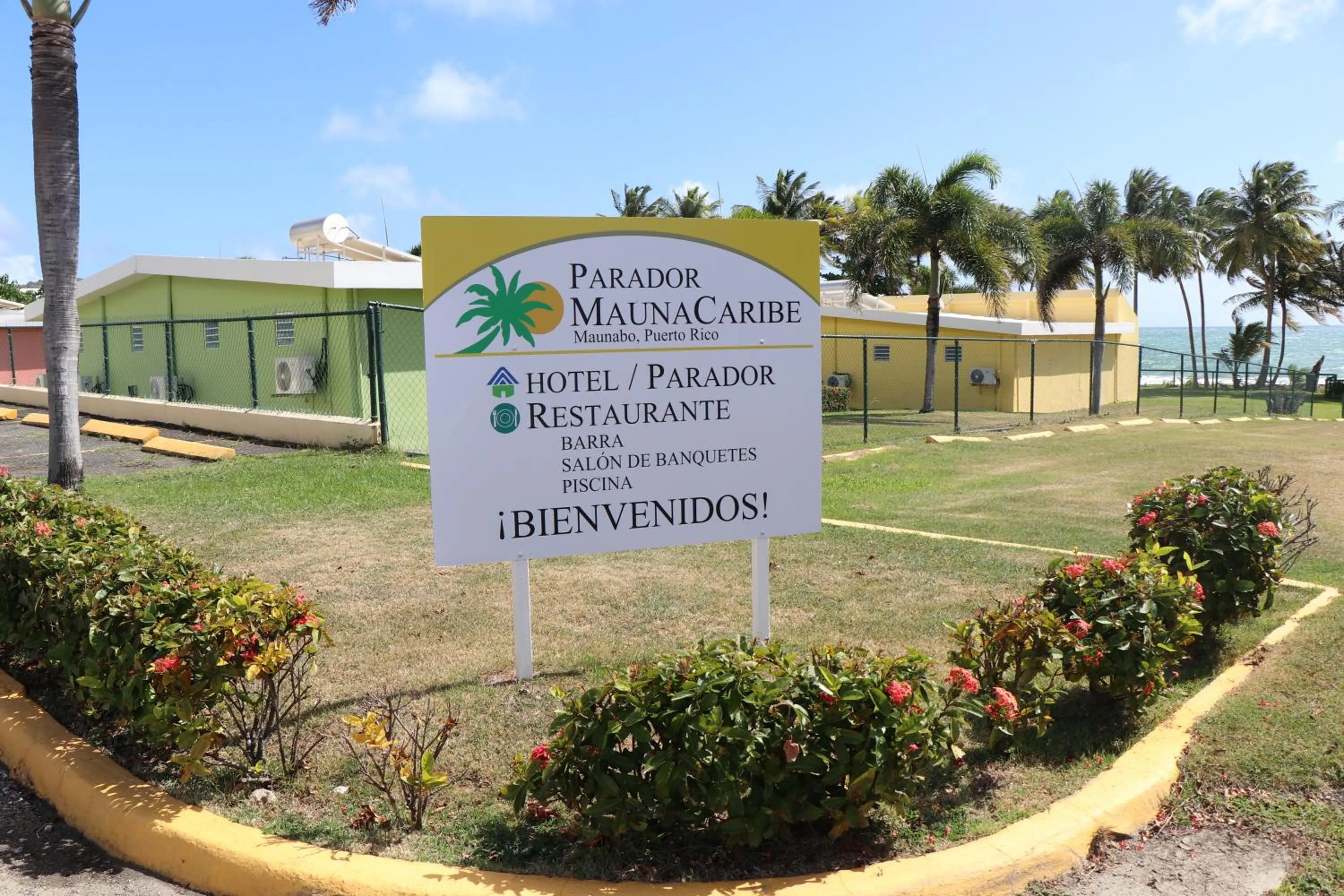 Facade/entrance in Parador Maunacaribe - Maunabo