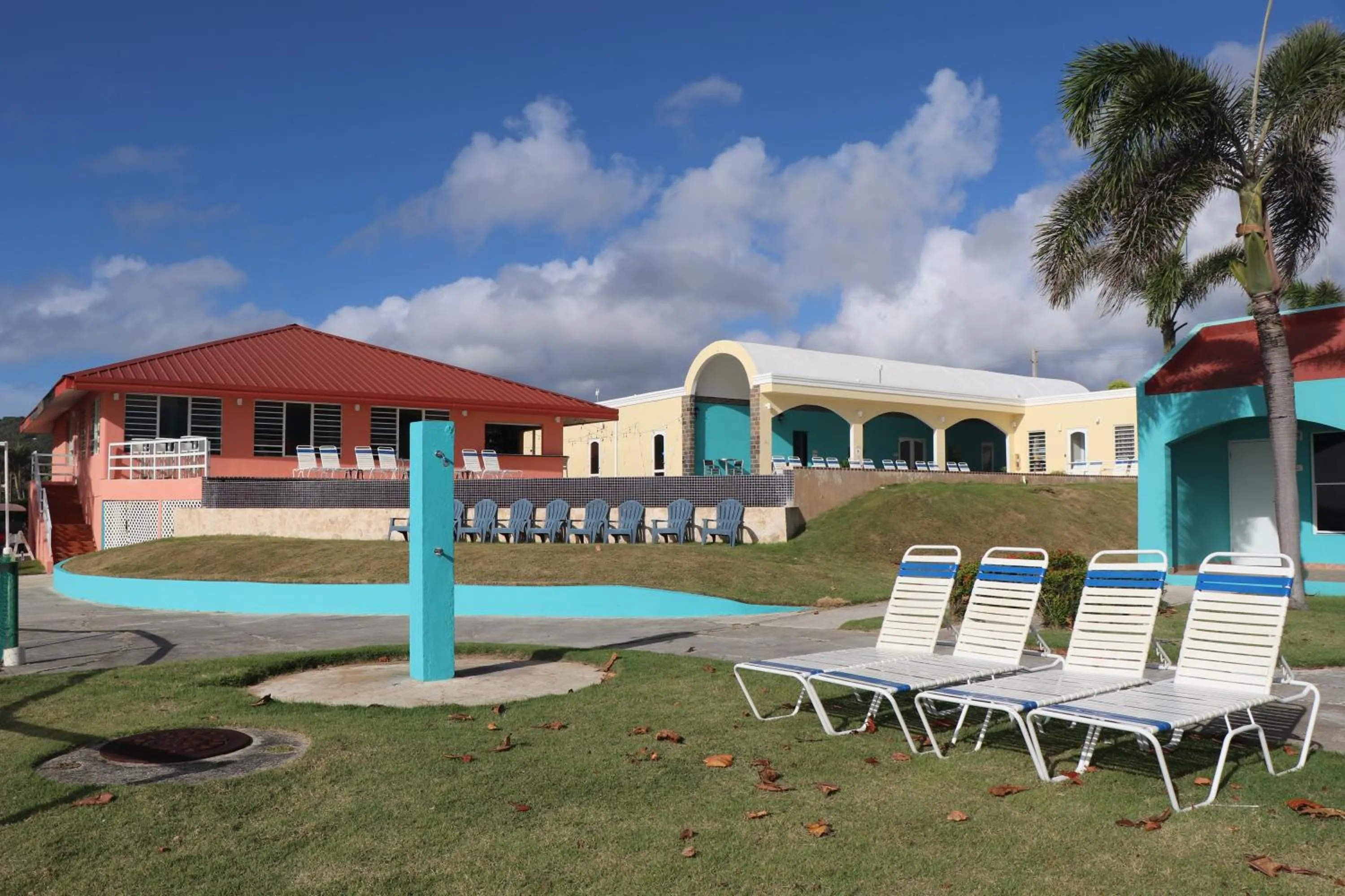 Property building in Parador Maunacaribe - Maunabo