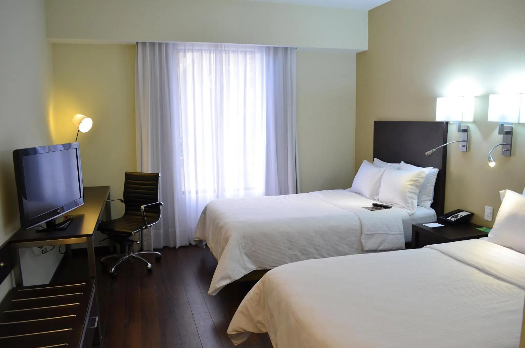 Bedroom, Bed in Fiesta Inn Nogales