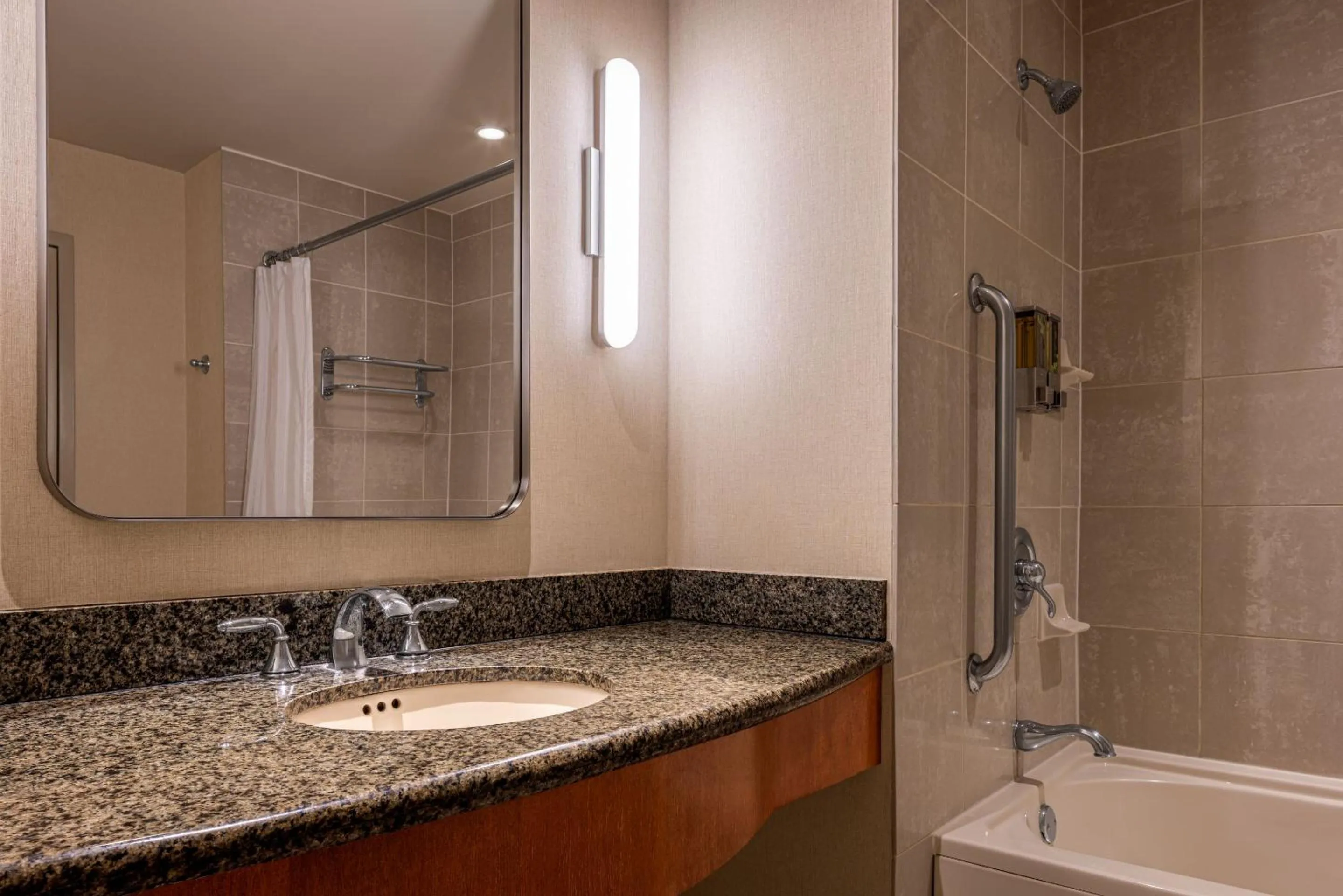 Bathroom in Harrah's Joliet, A Caesars Destination