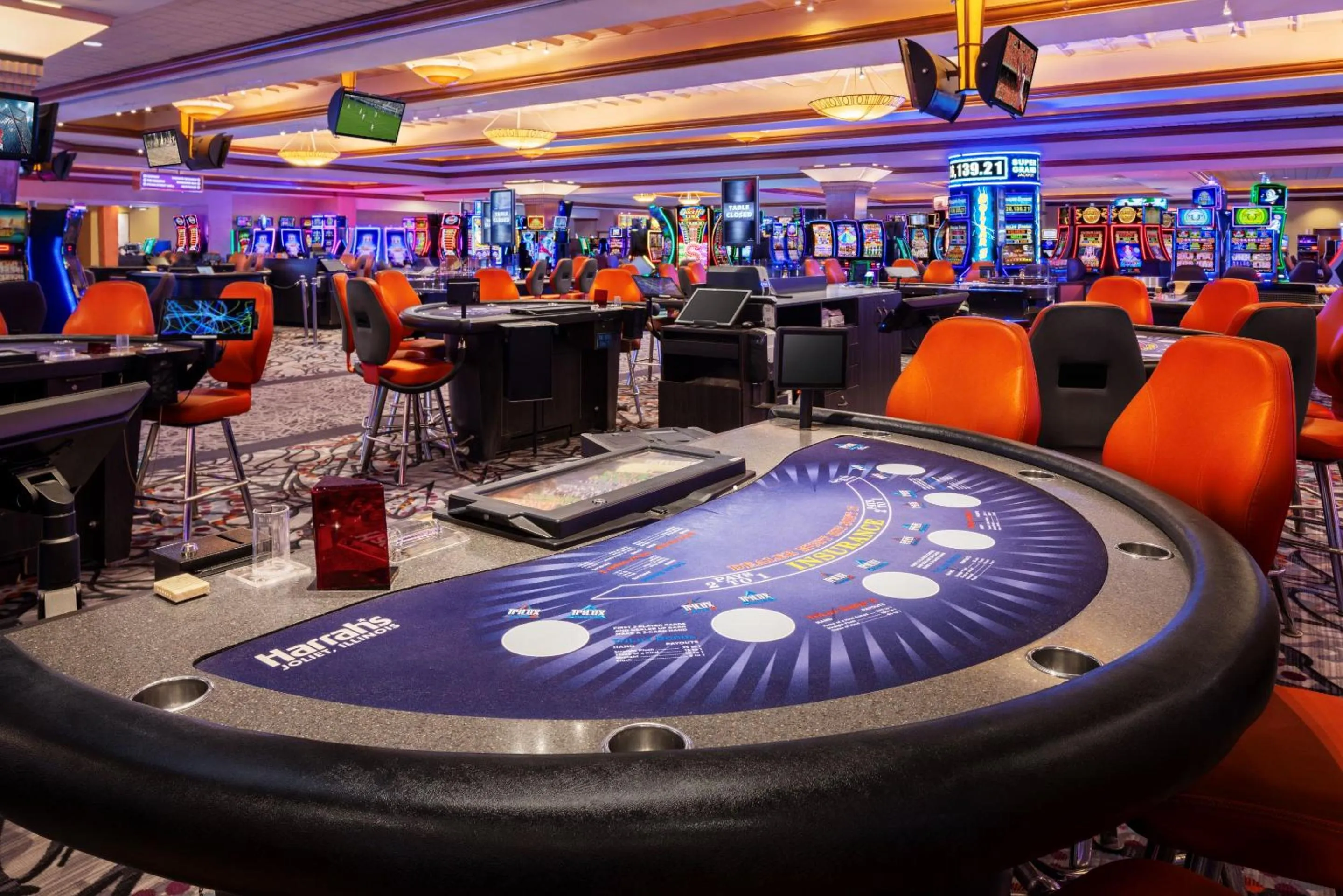 Casino in Harrah's Joliet, A Caesars Destination