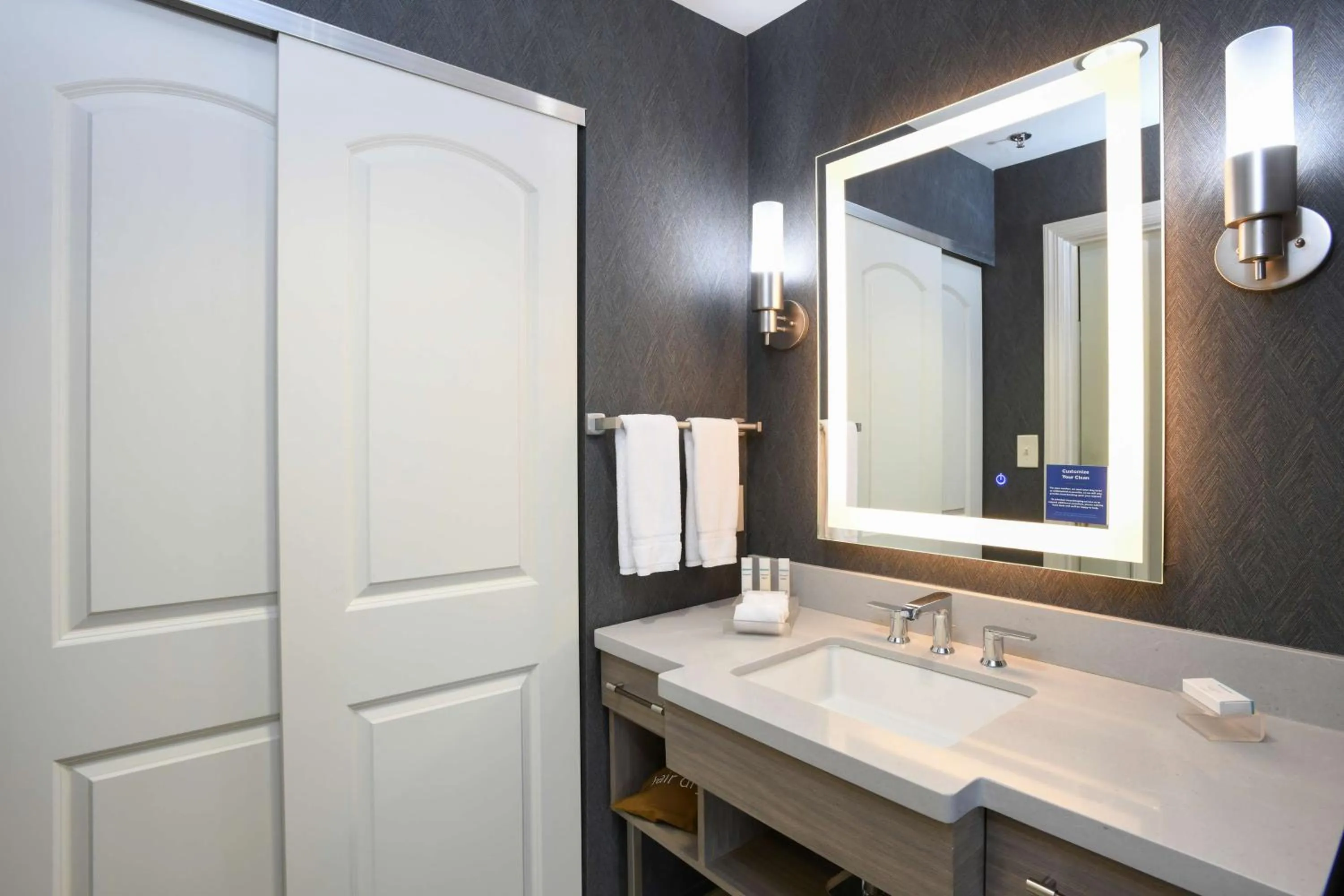 Bathroom in Homewood Suites Cincinnati Airport South-Florence