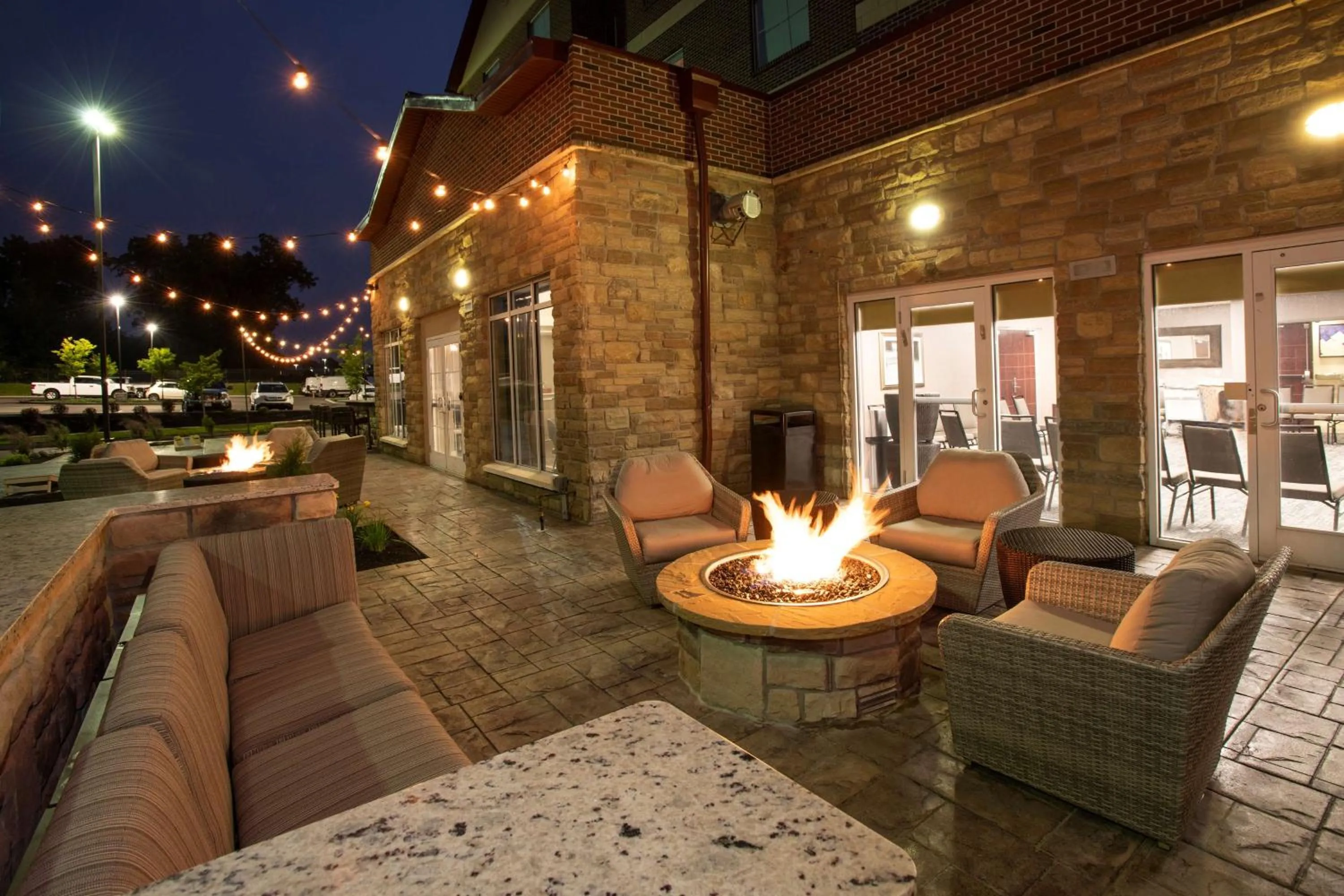 Patio in Homewood Suites Cincinnati Airport South-Florence