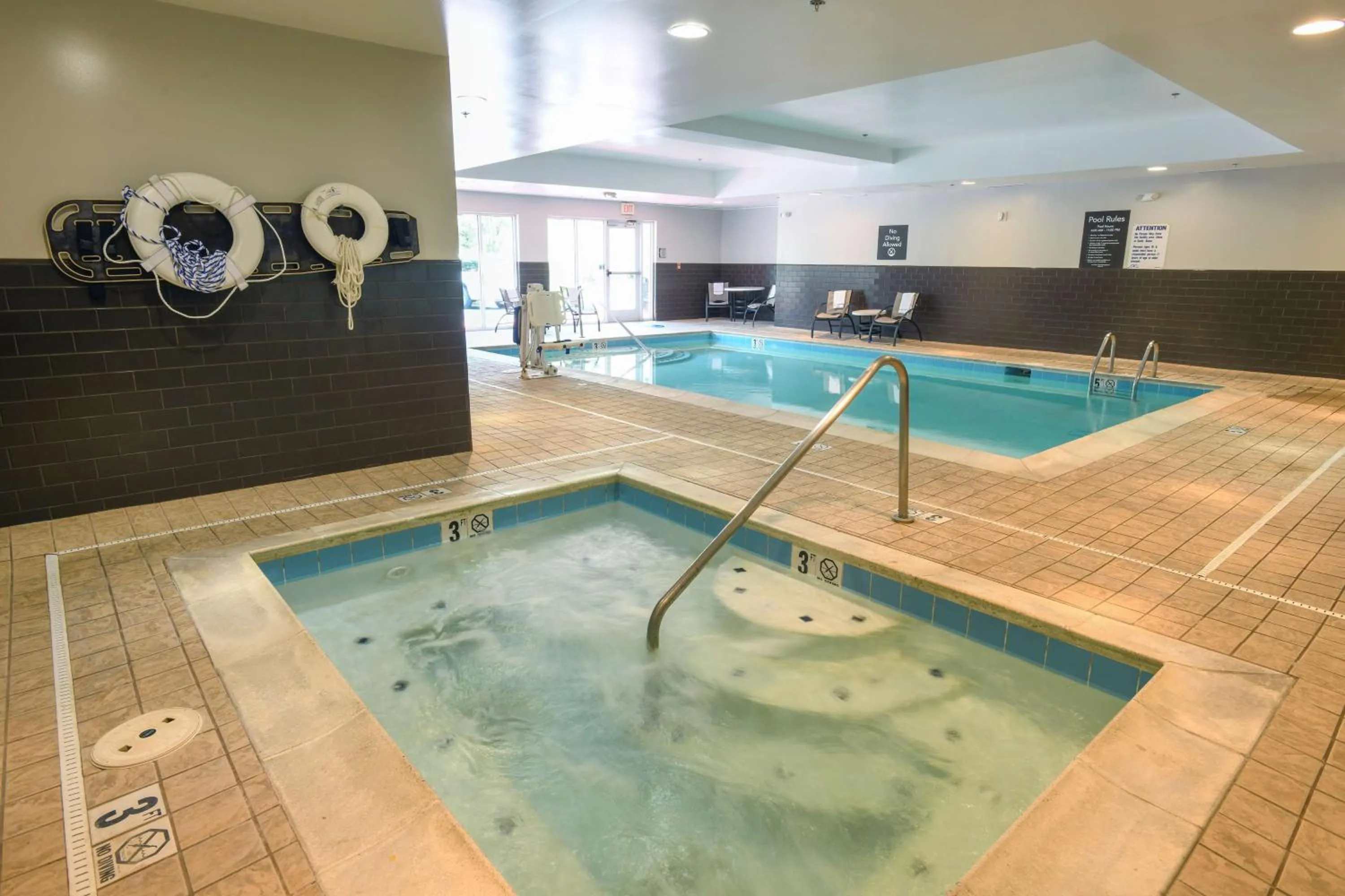 Pool view in Homewood Suites Cincinnati Airport South-Florence