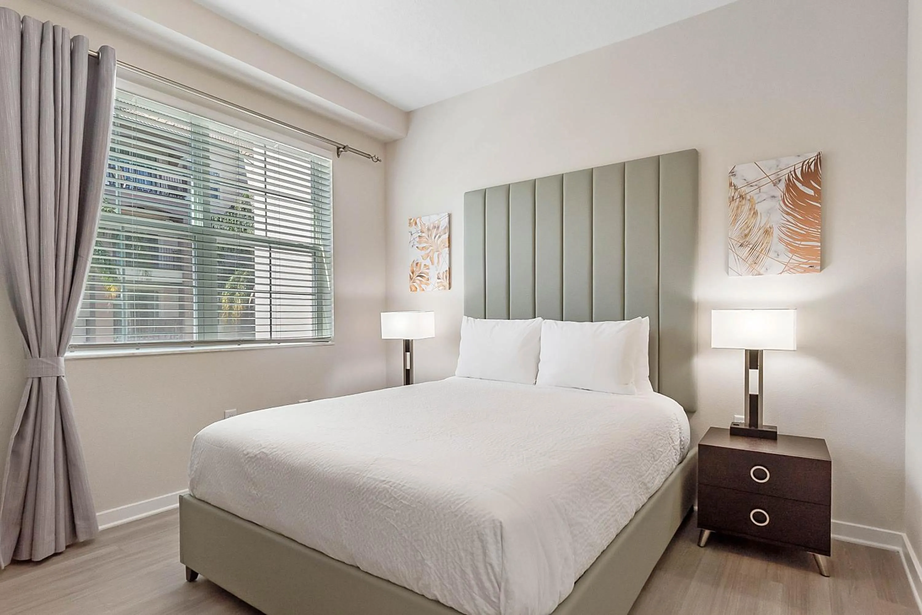 Bedroom, Bed in Orlando Resort Rentals at Universal Boulevard