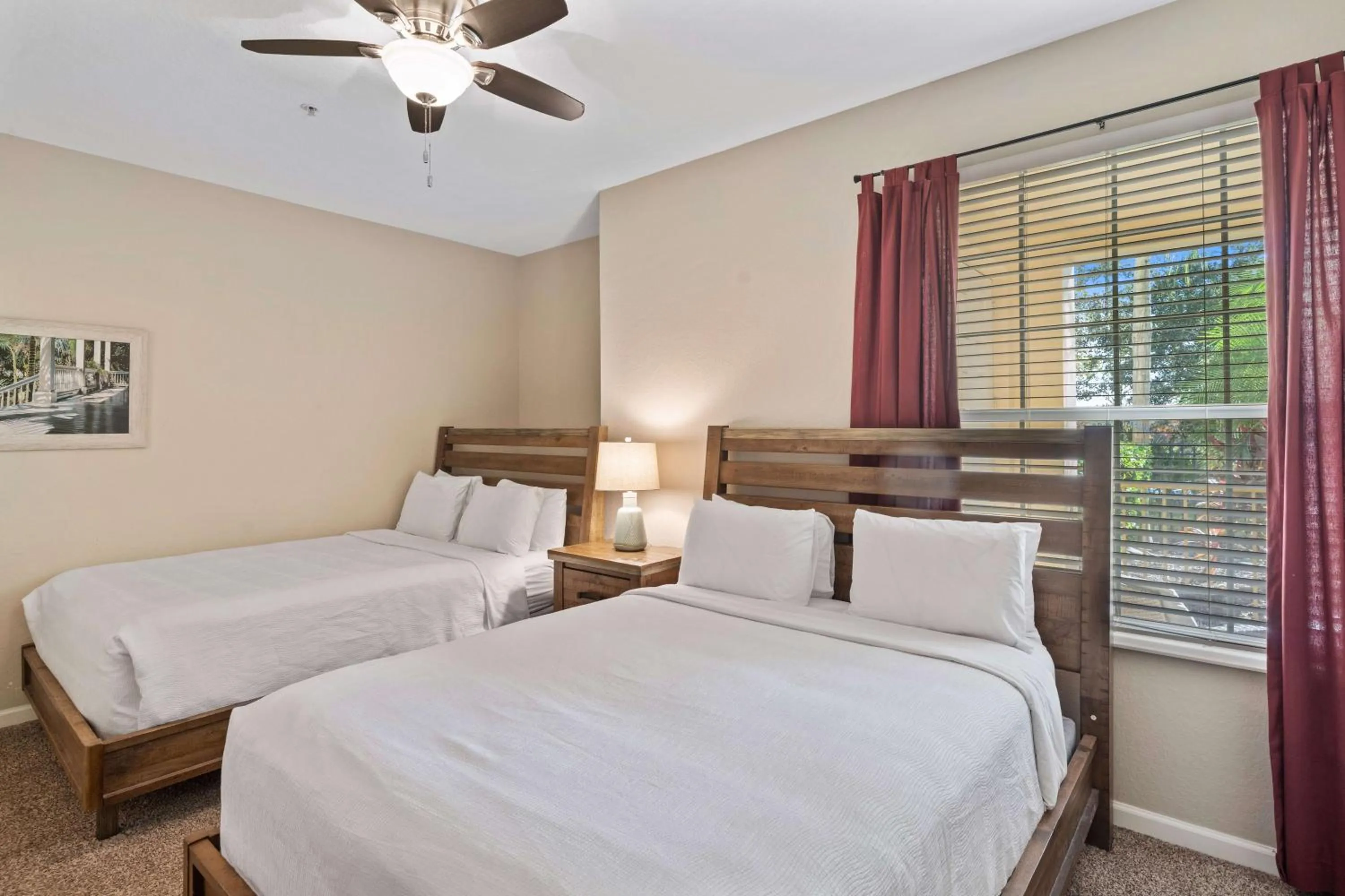 Bed in Orlando Resort Rentals at Universal Boulevard