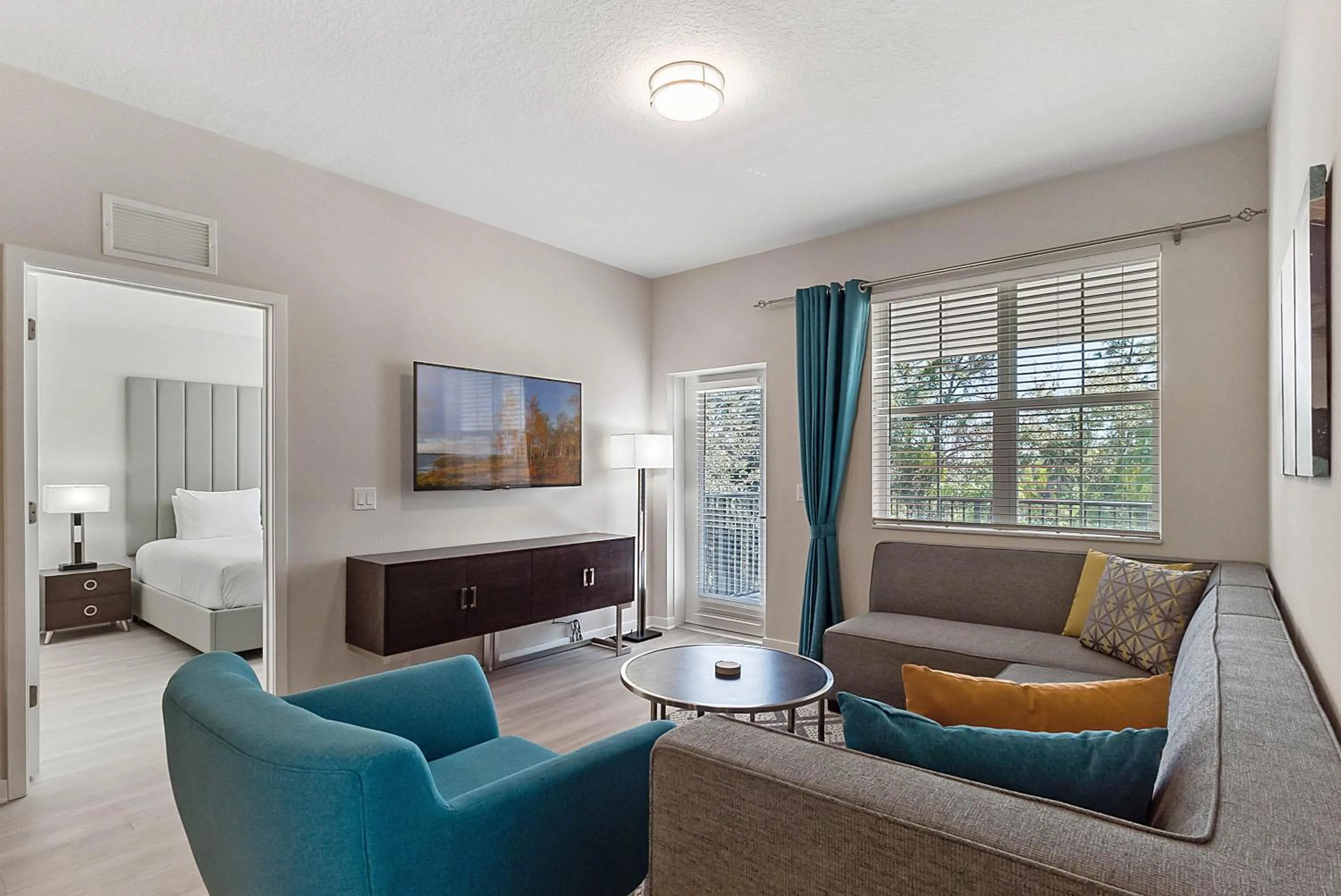 TV and multimedia in Orlando Resort Rentals at Universal Boulevard