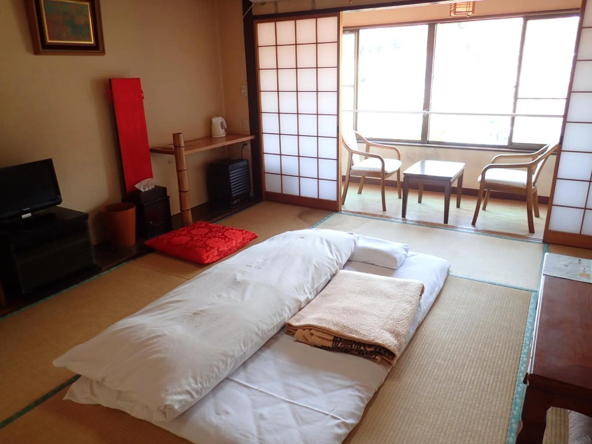 Photo of the whole room, Bed in Oyado Matsubaya