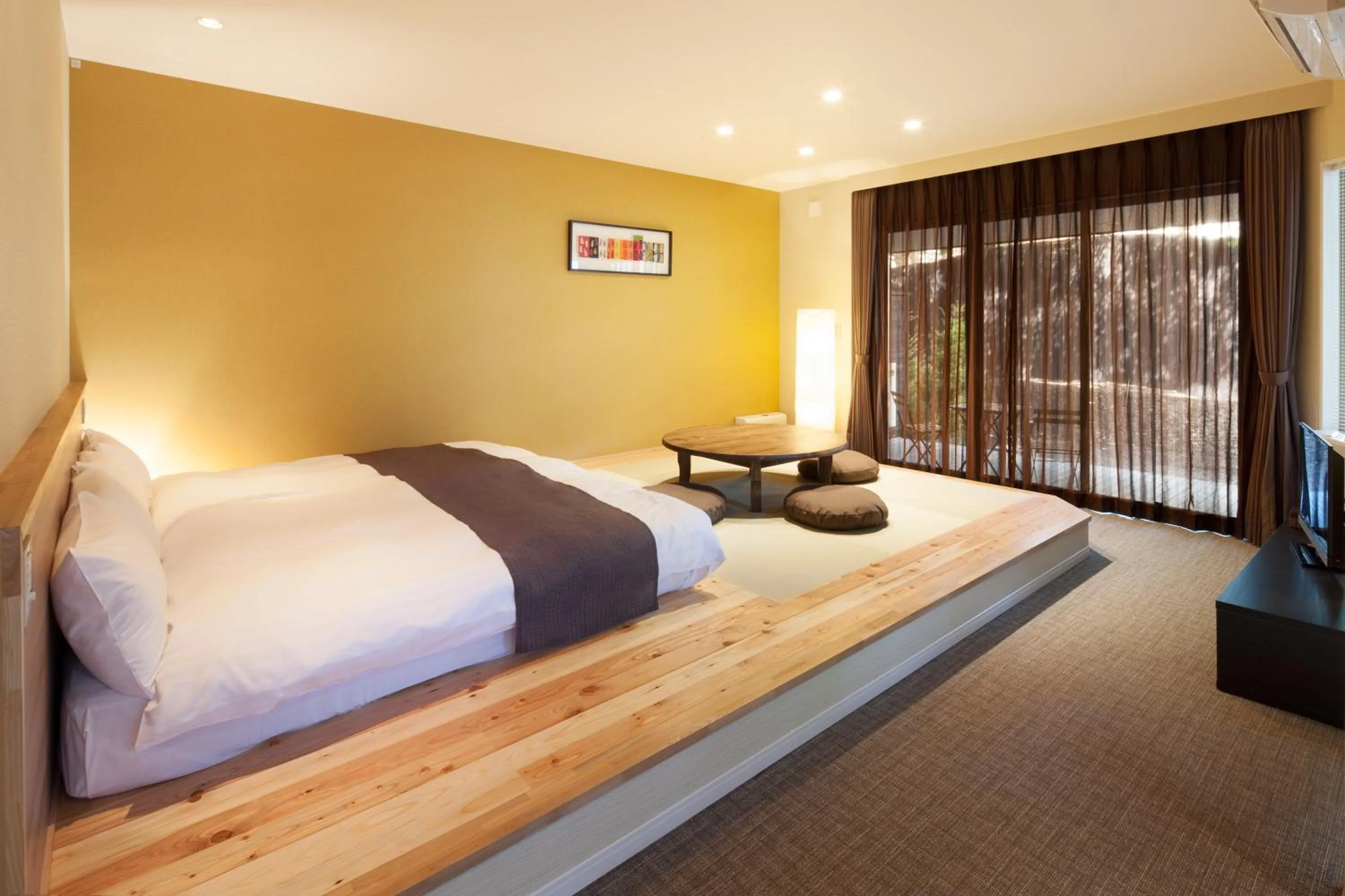 Bedroom, Bed in Karuizawa Hotel Longing House