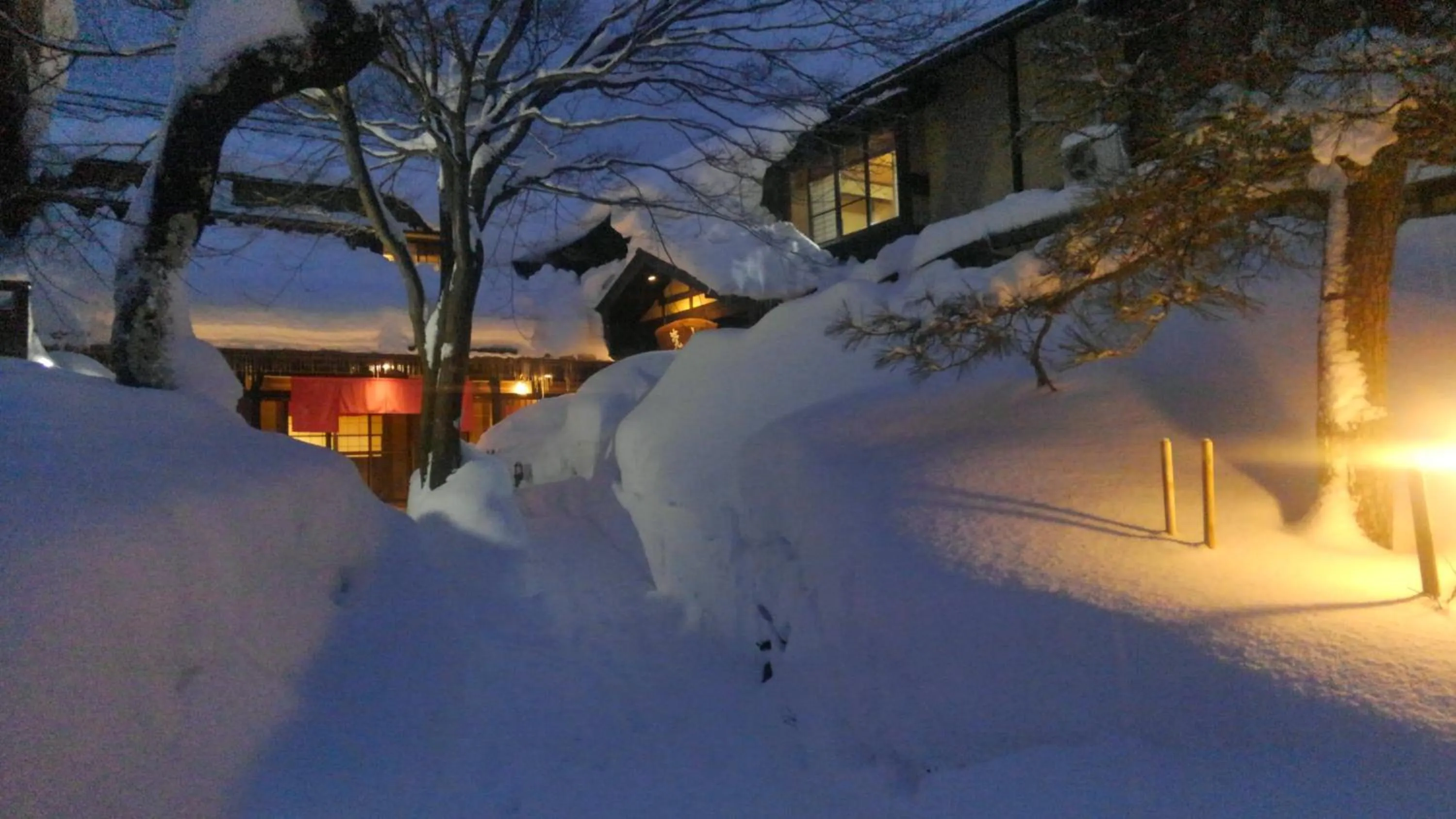 Facade/entrance in Super Hydrogen Rich Spa Yado Kanzan