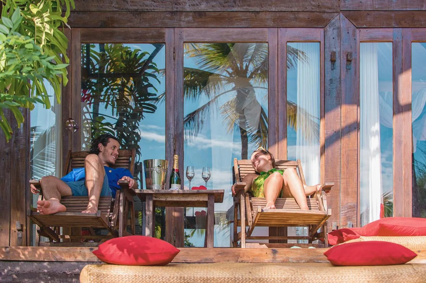 Patio in Princesse Bora Lodge & Spa