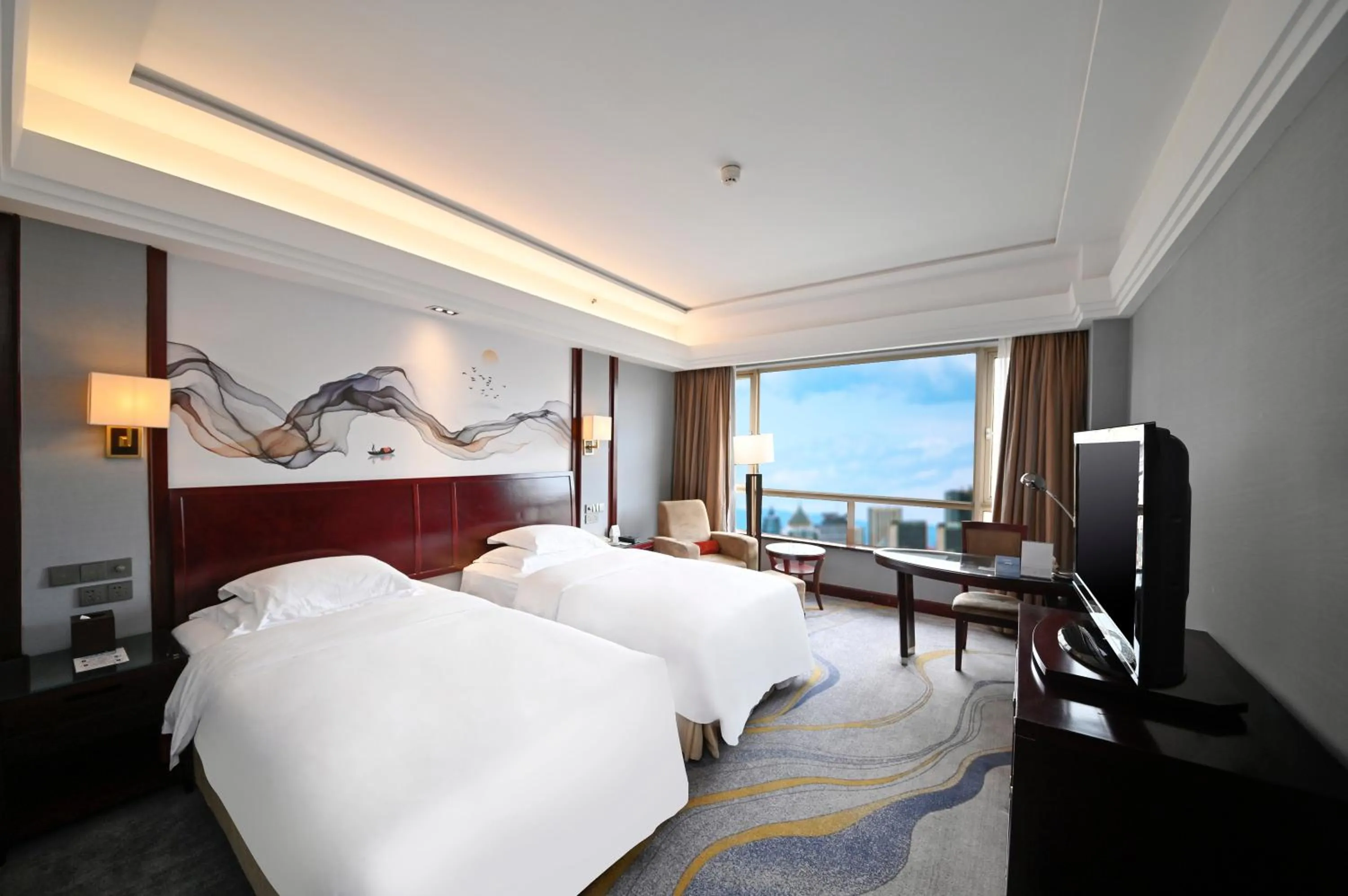 Photo of the whole room, Bed in Crowne Plaza City Center Ningbo by IHG