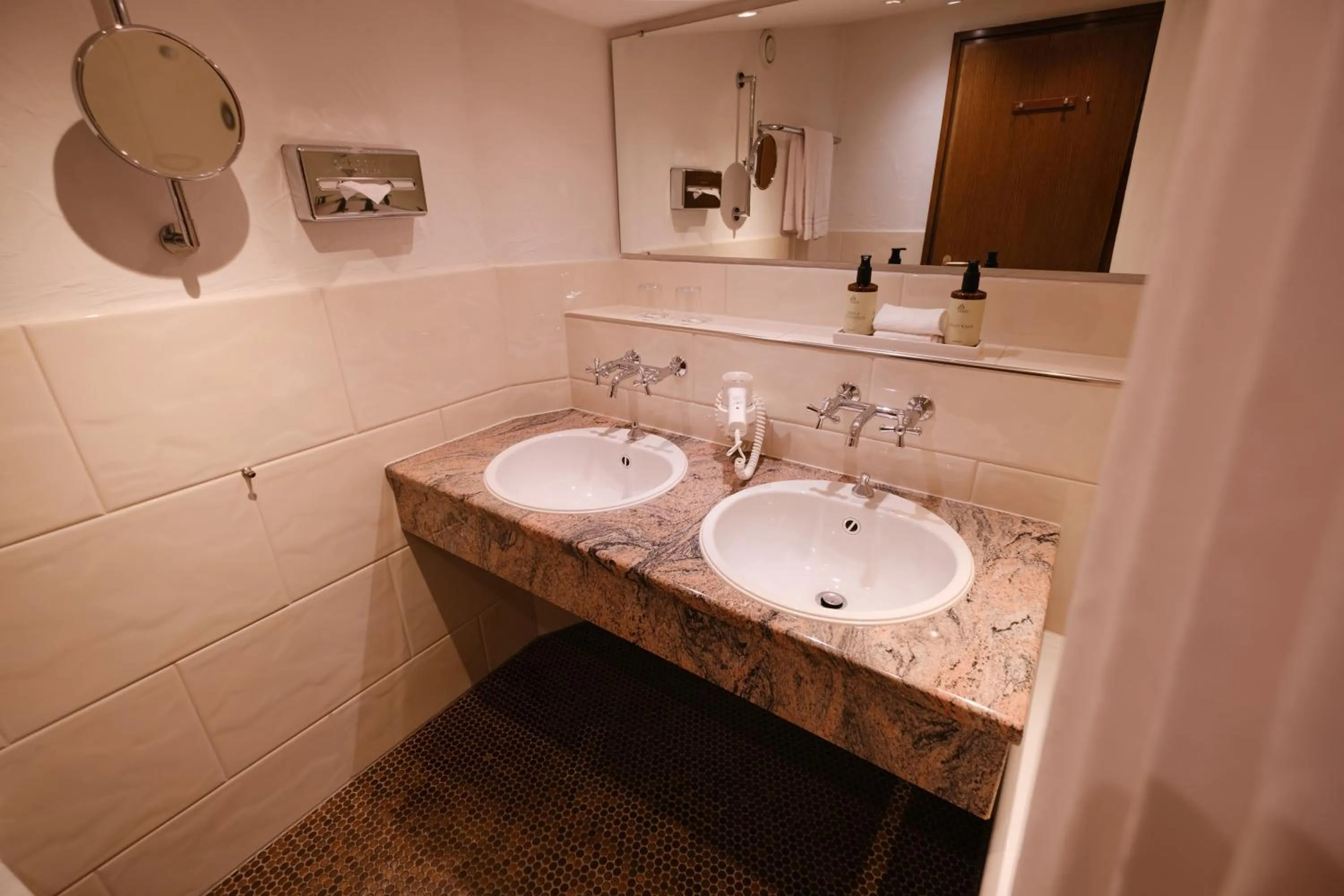 Bathroom in Hotel Vier Jahreszeiten am Schluchsee