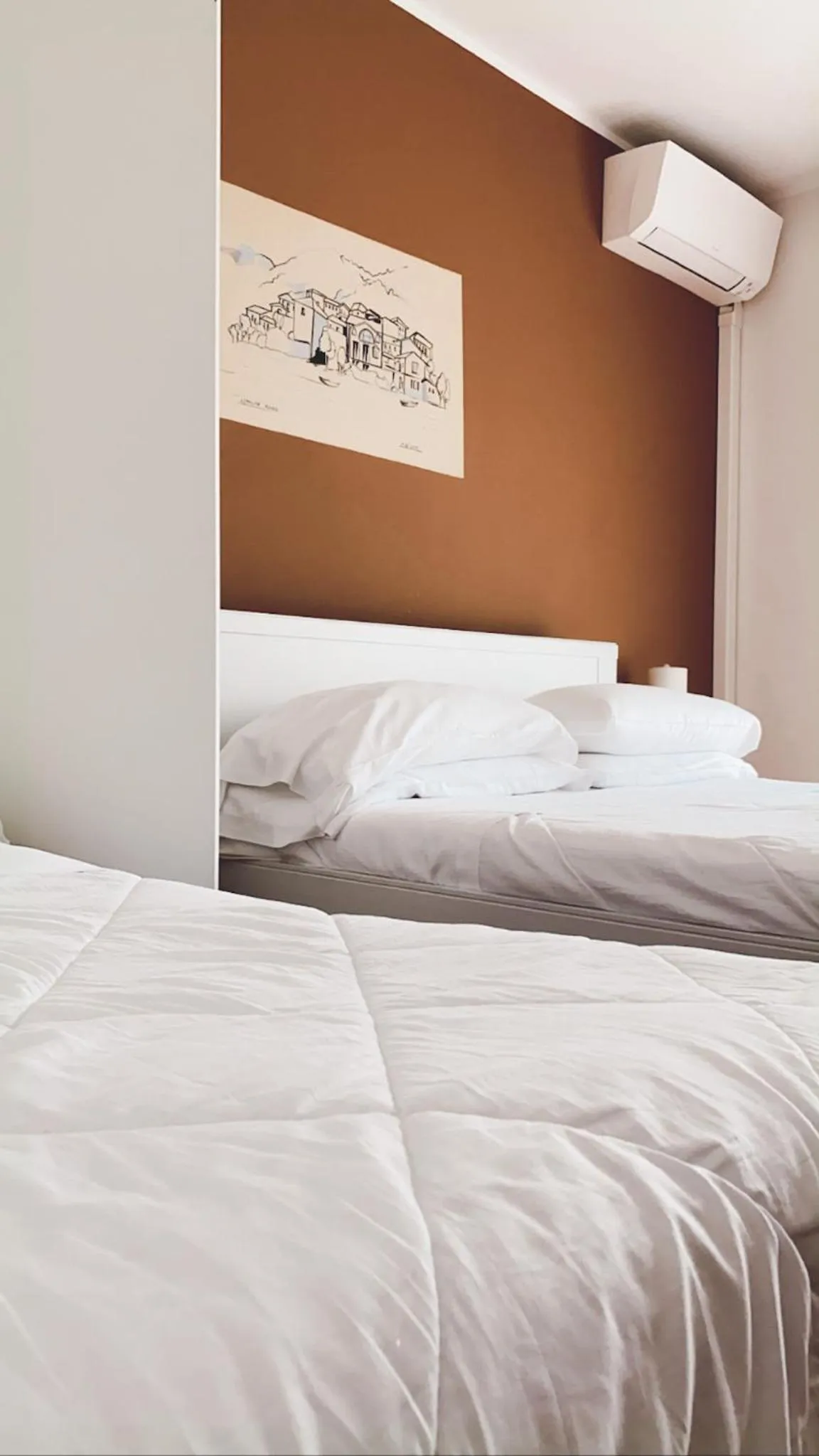 Bed in Hotel Fontaine Bleue