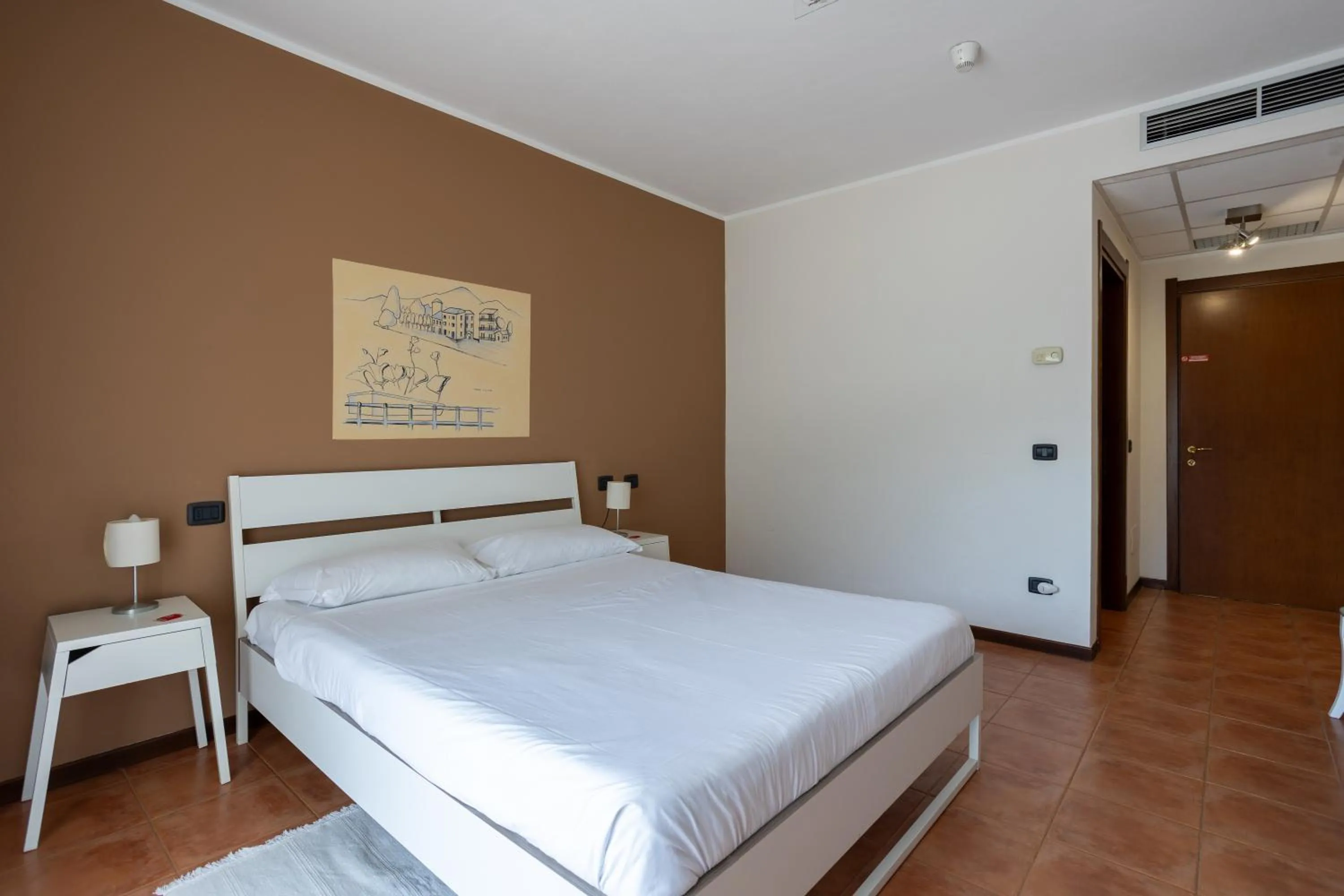 Bed in Hotel Fontaine Bleue