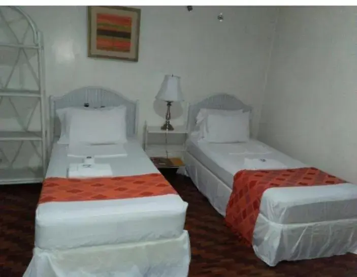 Small Twin Room in Casa Joaquin BnB Small Twin Room in Casa Joaquin BnB