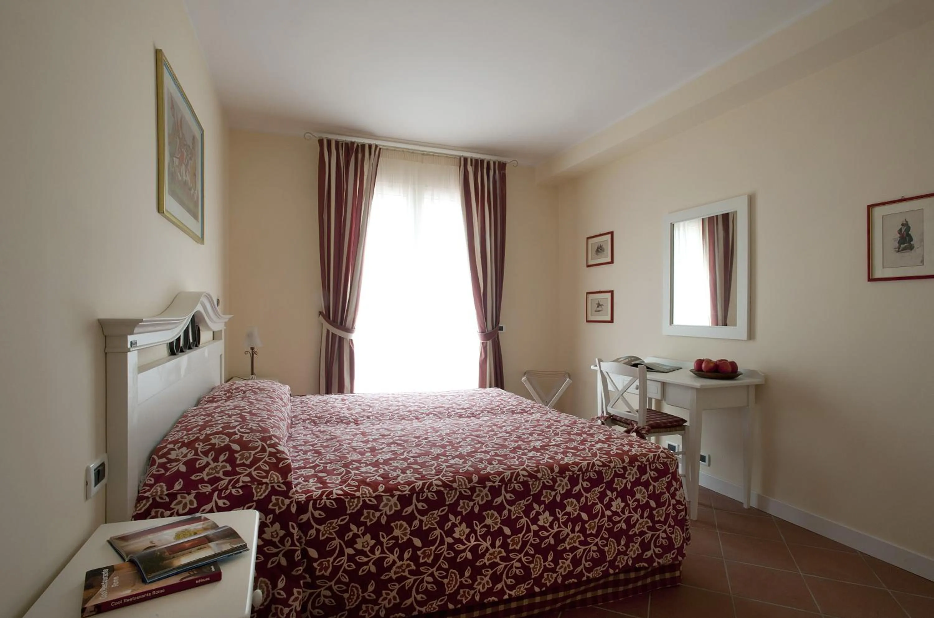 Day in Villa Rosella Resort