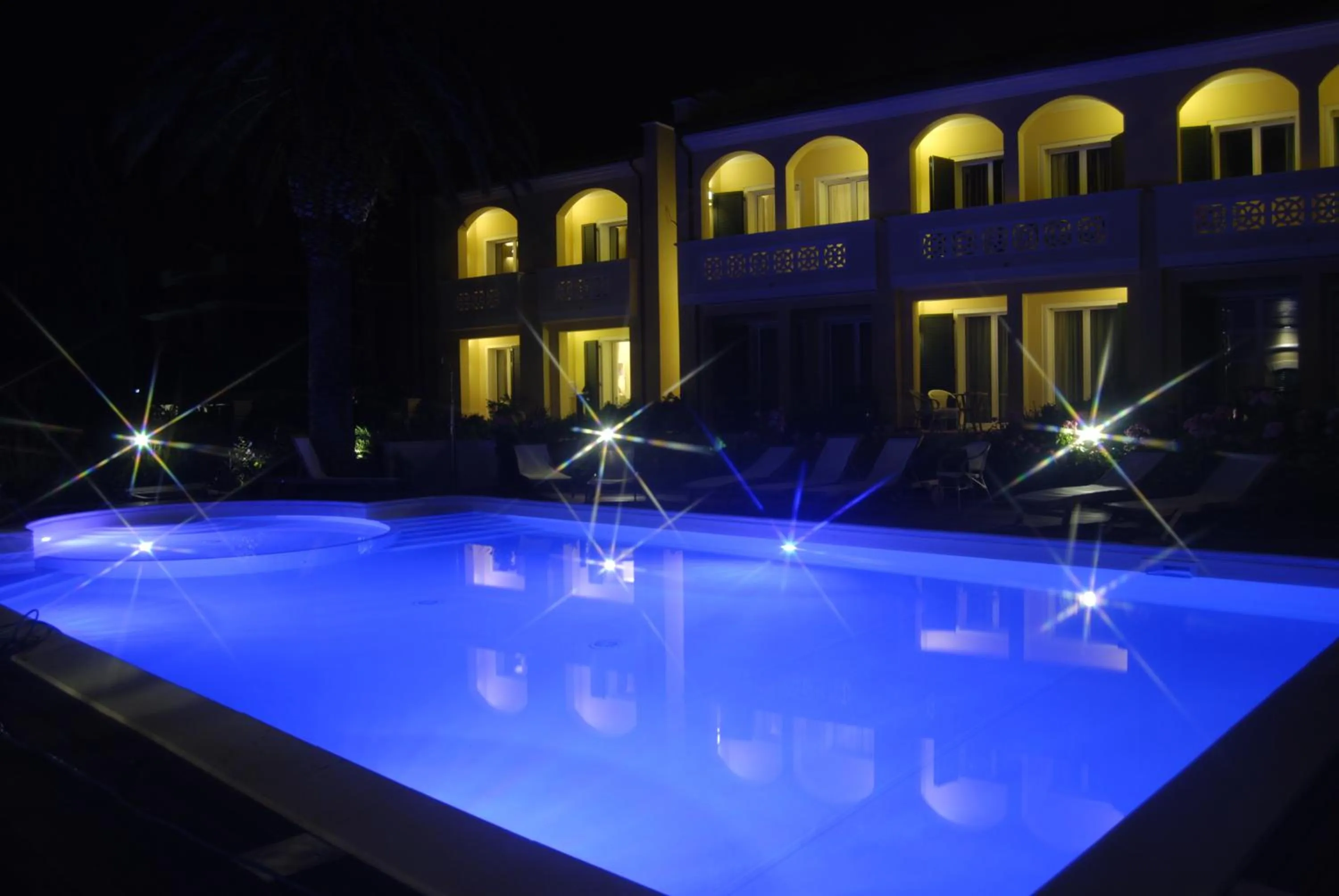 Property building in Villa Rosella Resort