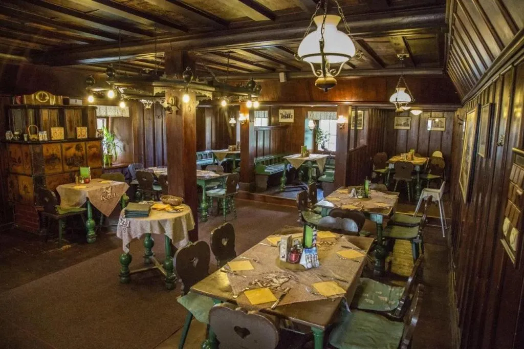 Restaurant/places to eat in Hotel Zelený Dům