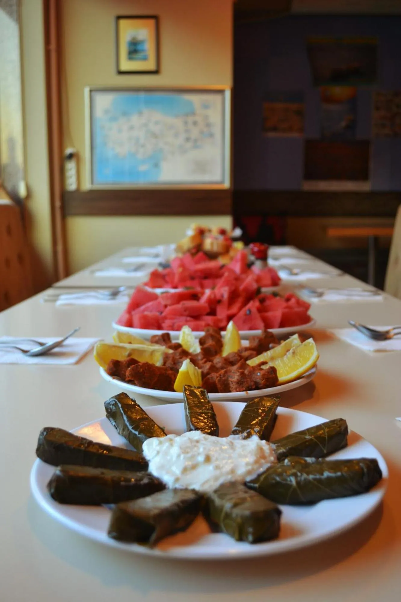 Restaurant/places to eat in Second Home Suites