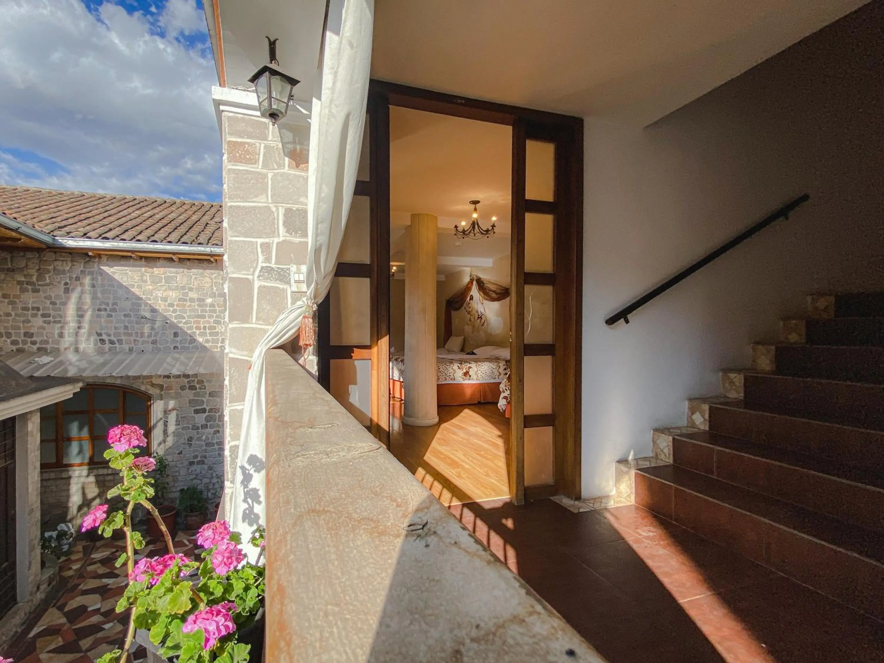 Day in Villa de Tacvnga Hotel