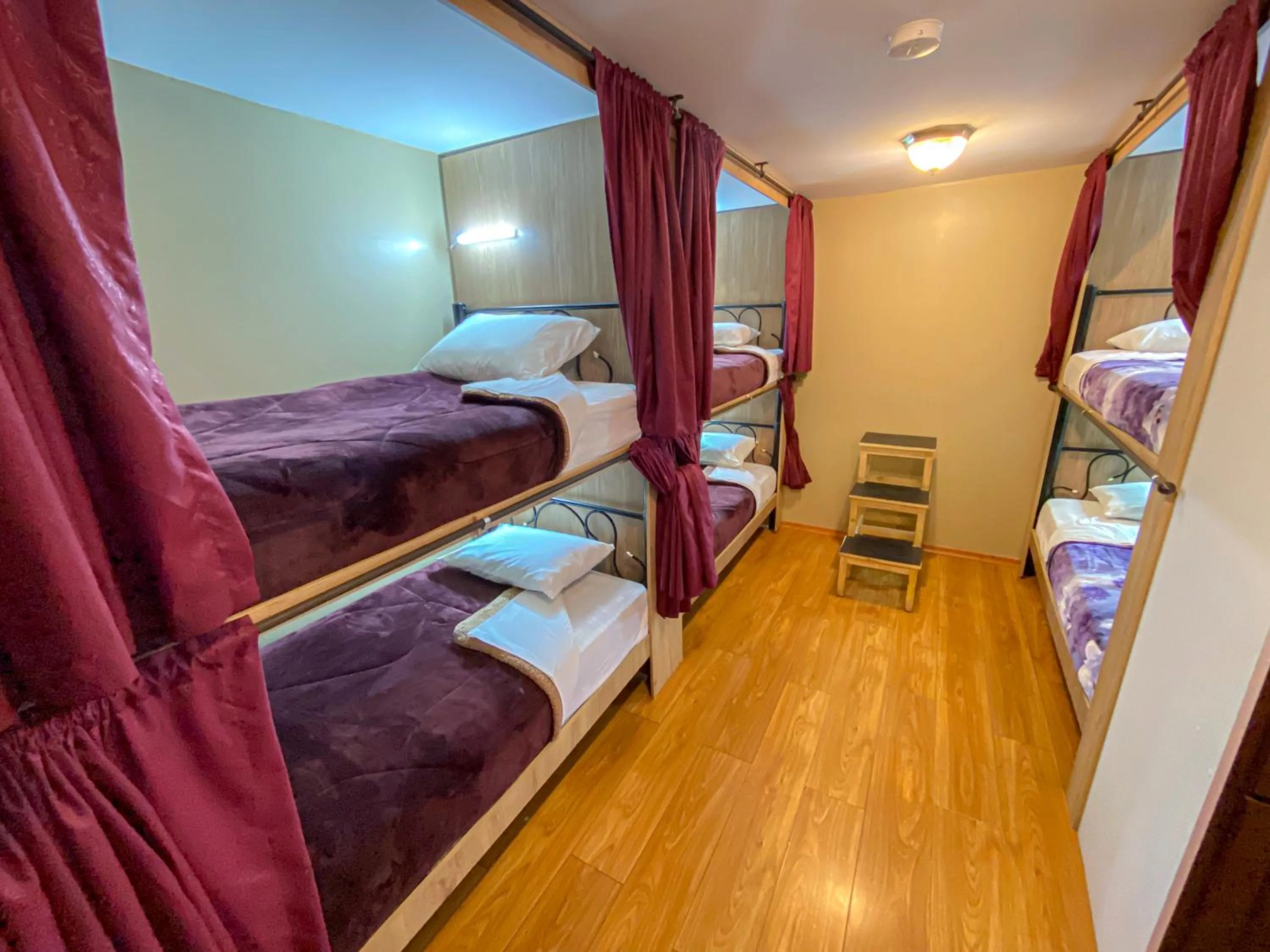 bunk bed, Bed in Villa de Tacvnga Hotel