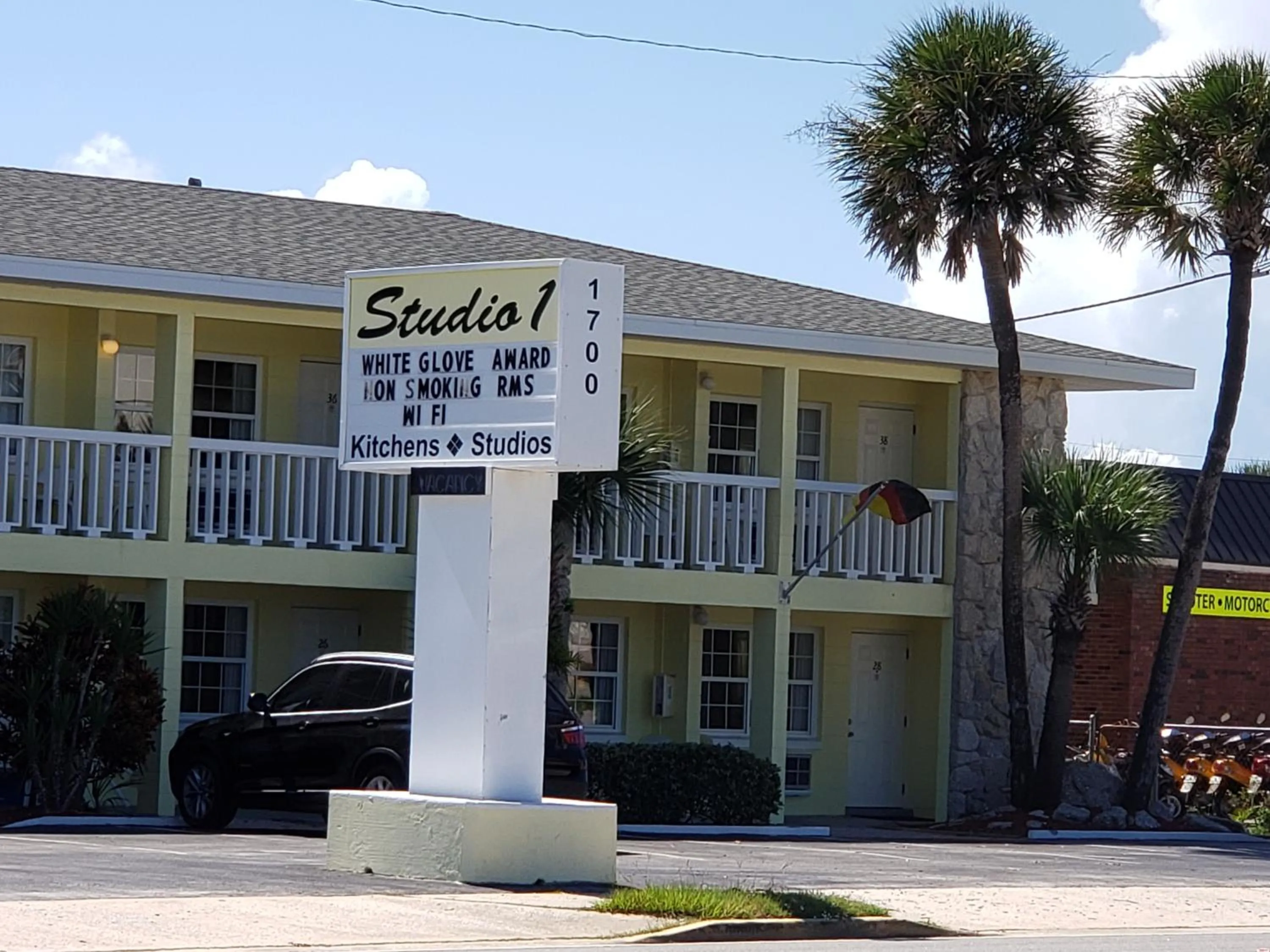 Studio 1 Motel - Daytona Beach