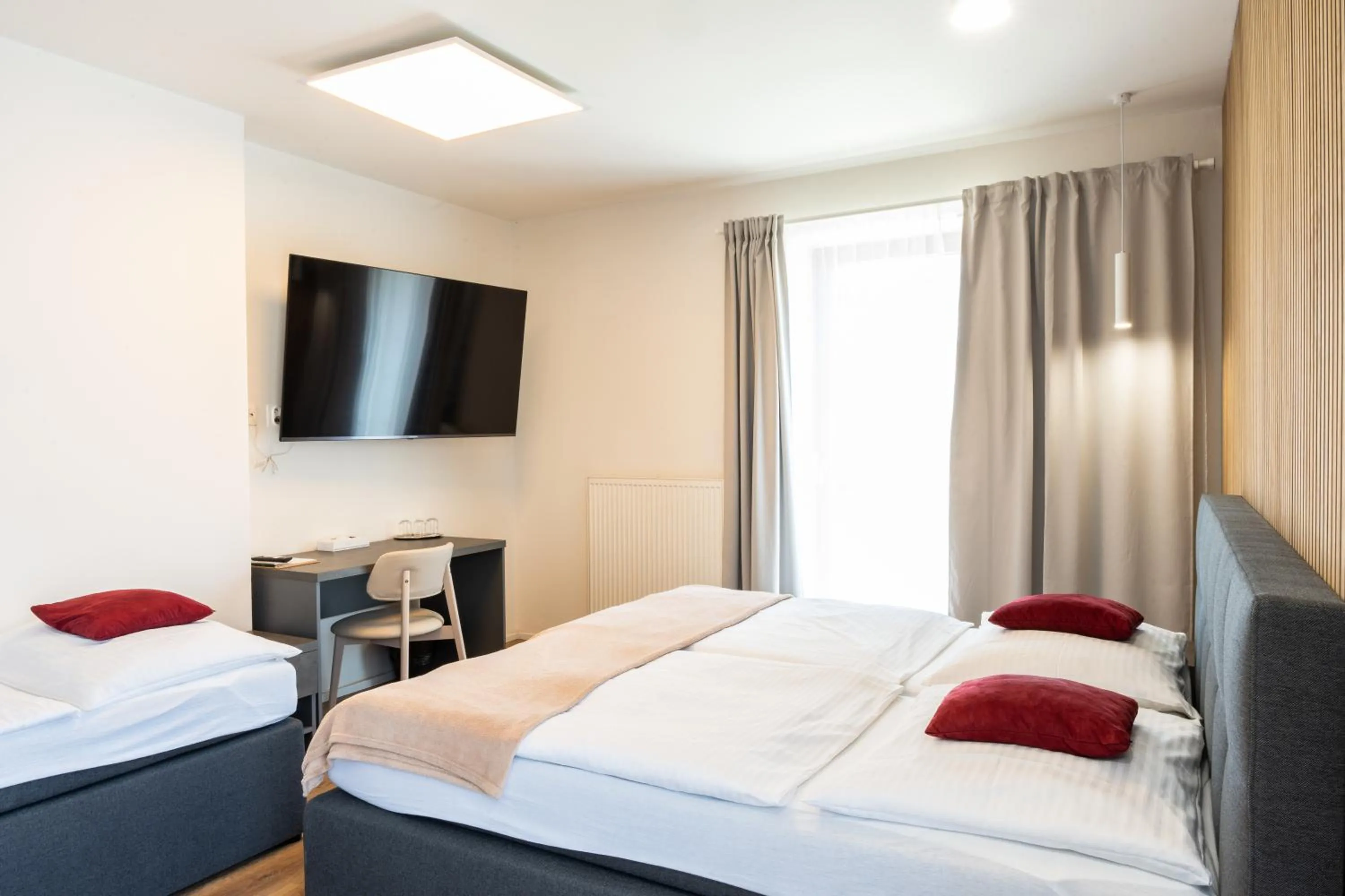 Bed in Hotel Sharingham