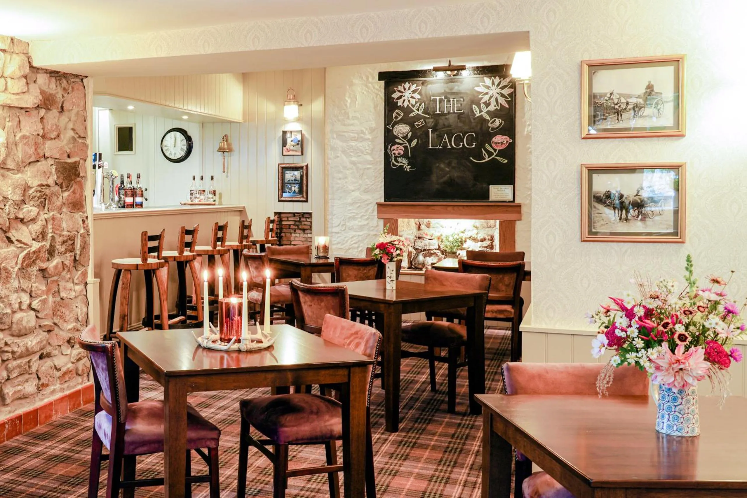 Lounge or bar in The Lagg