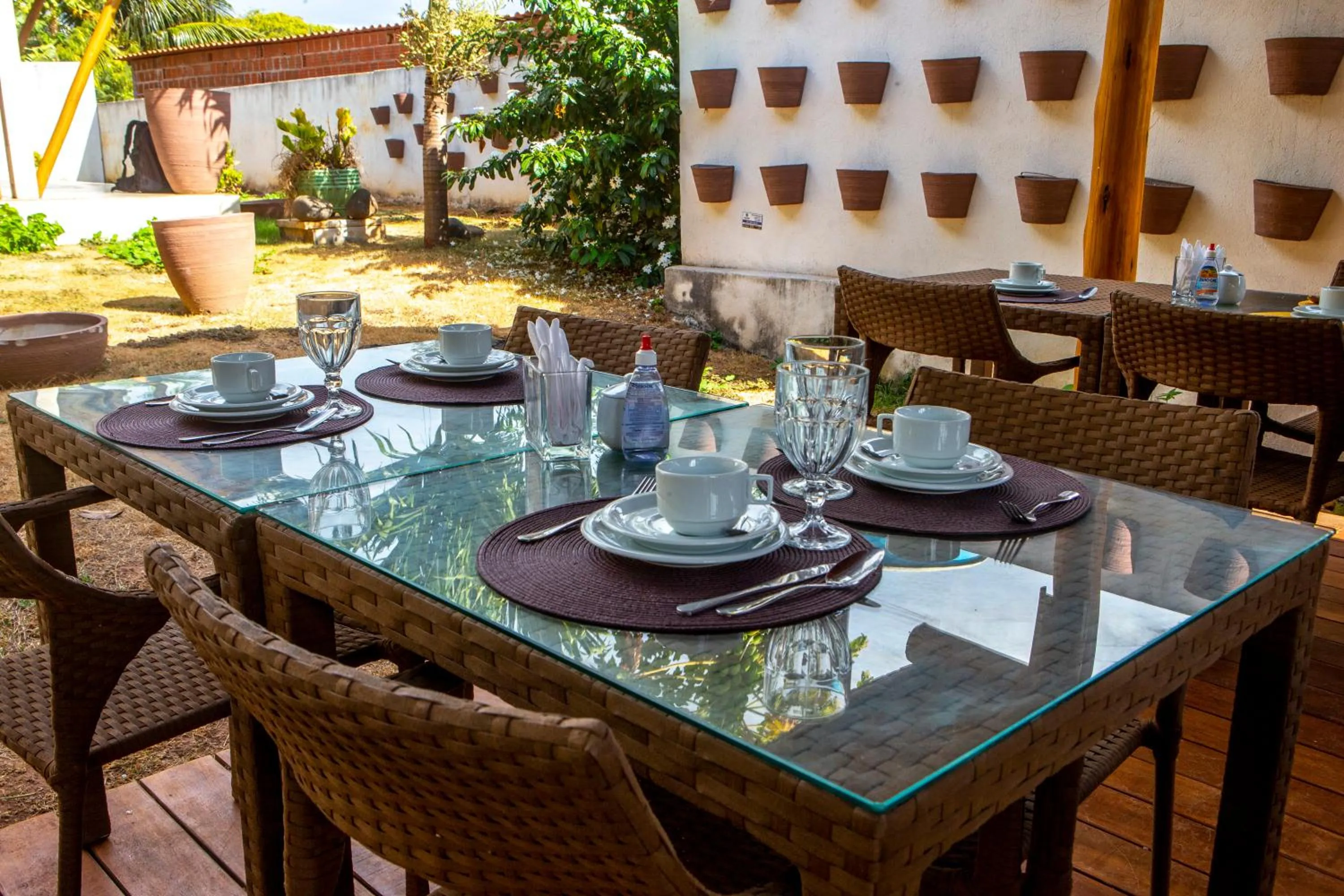 Restaurant/places to eat in Pousada Recanto