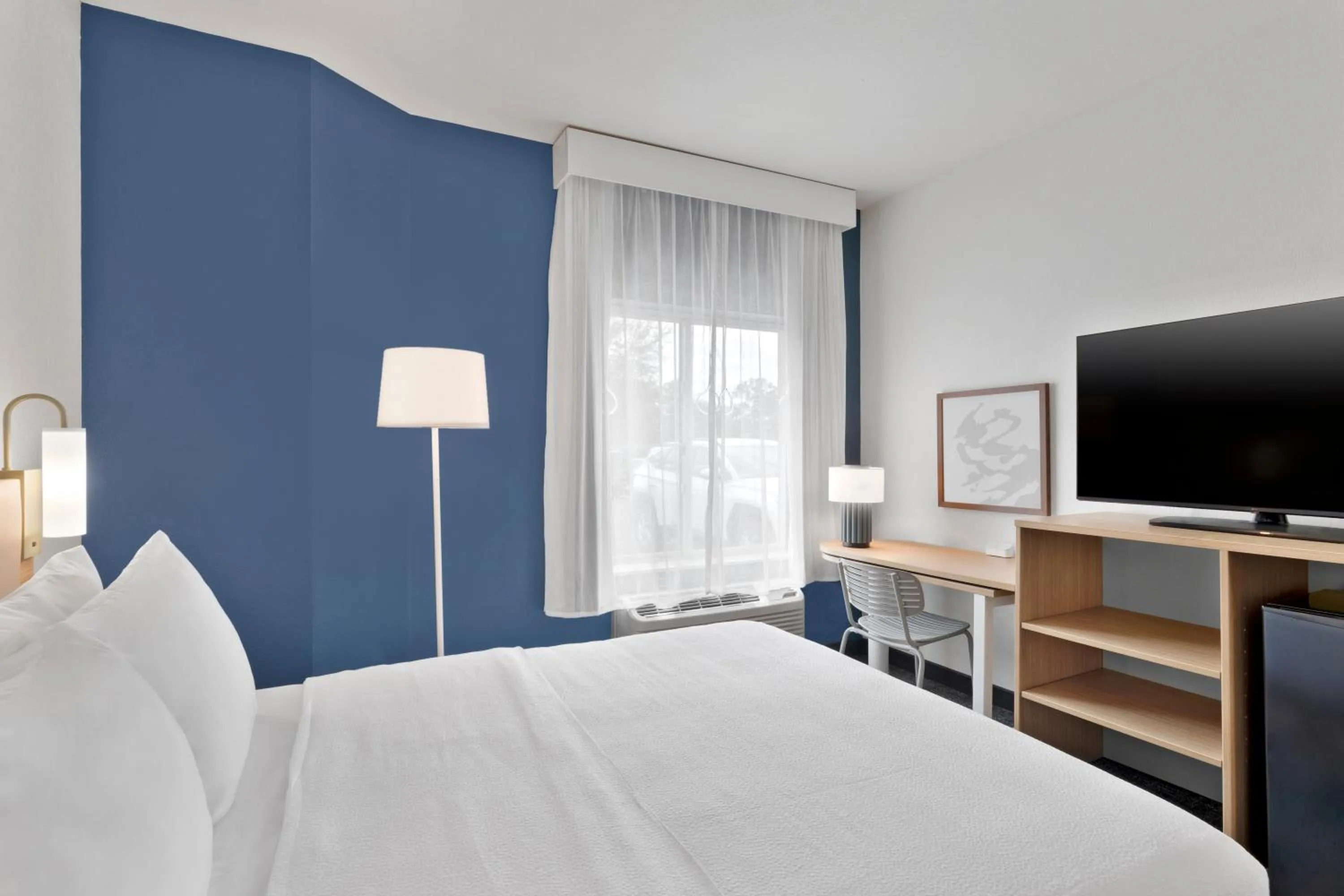 Bed in Best Western Orlando Theme Parks