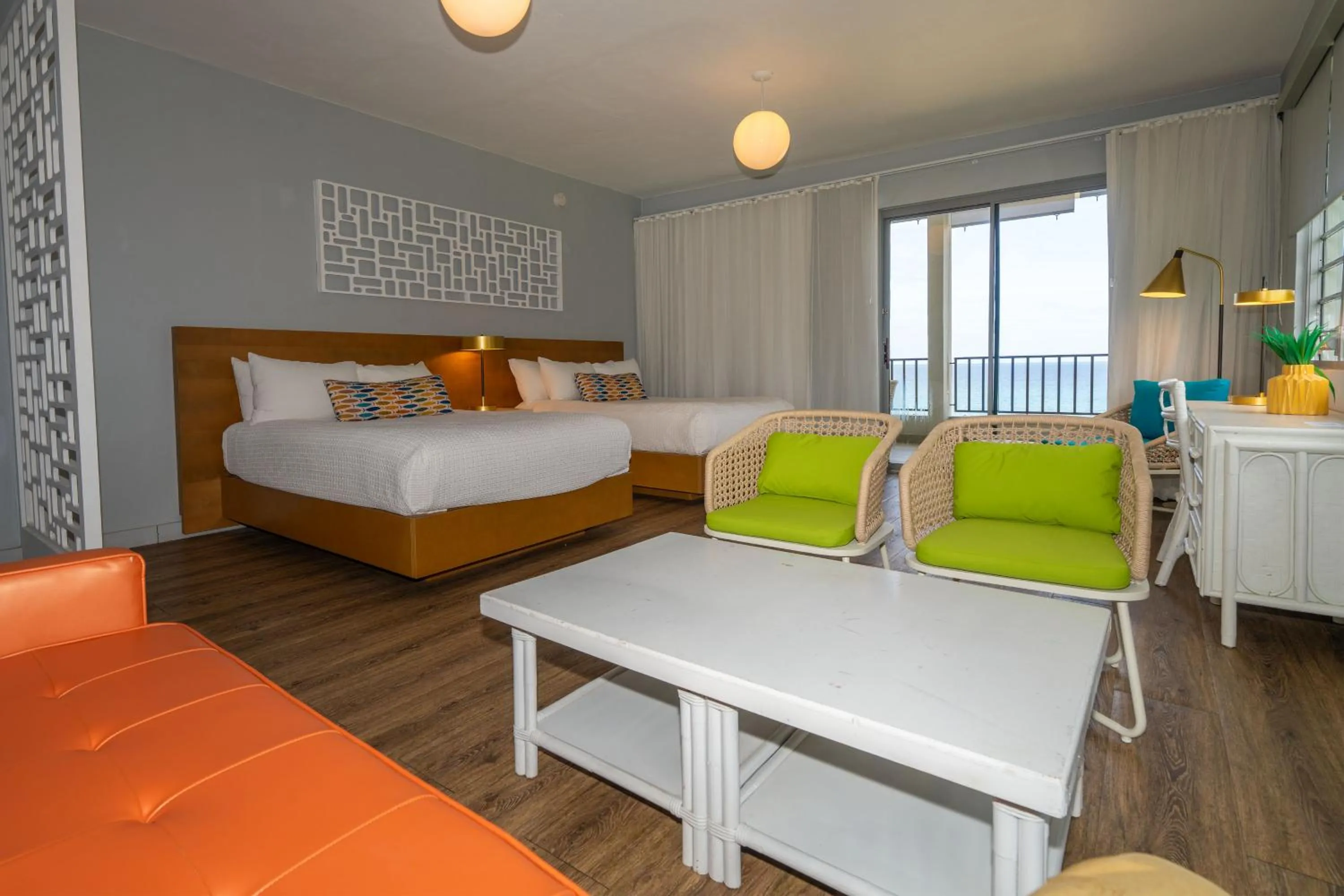 Bed in Rincon of the Seas Grand Caribbean Hotel