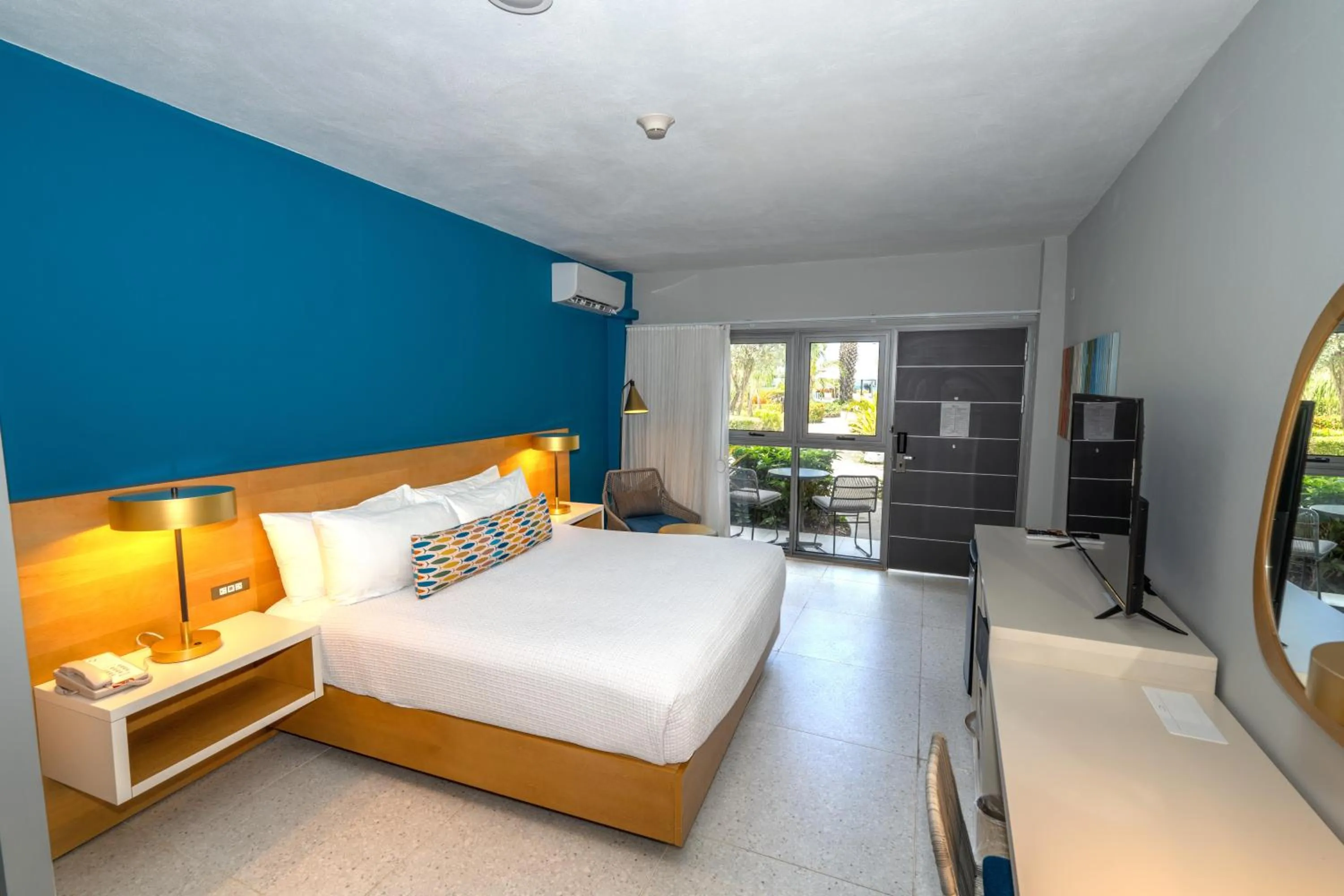 Bed in Rincon of the Seas Grand Caribbean Hotel