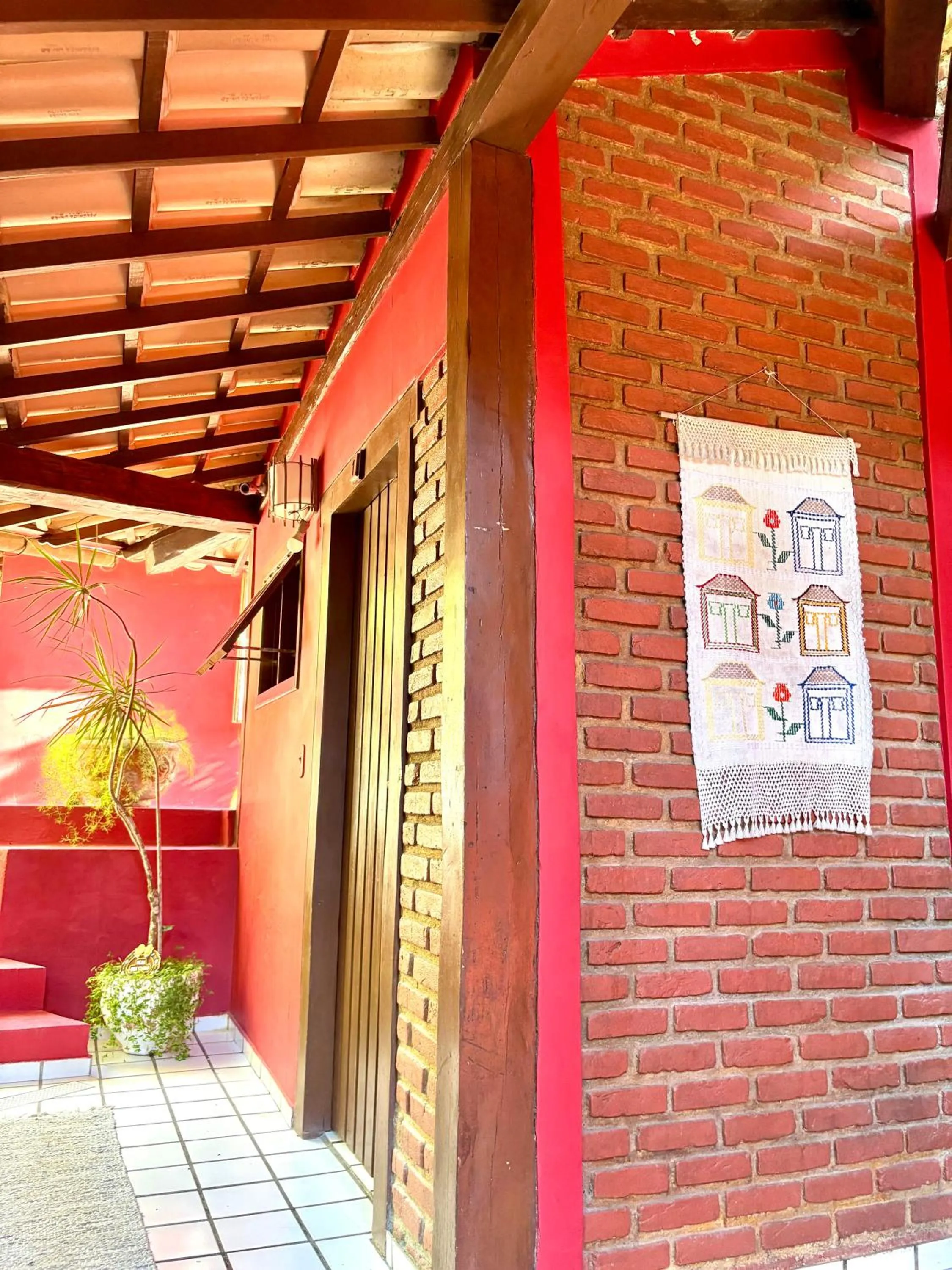 Property building in Novos Baianos Hostel e Pousada